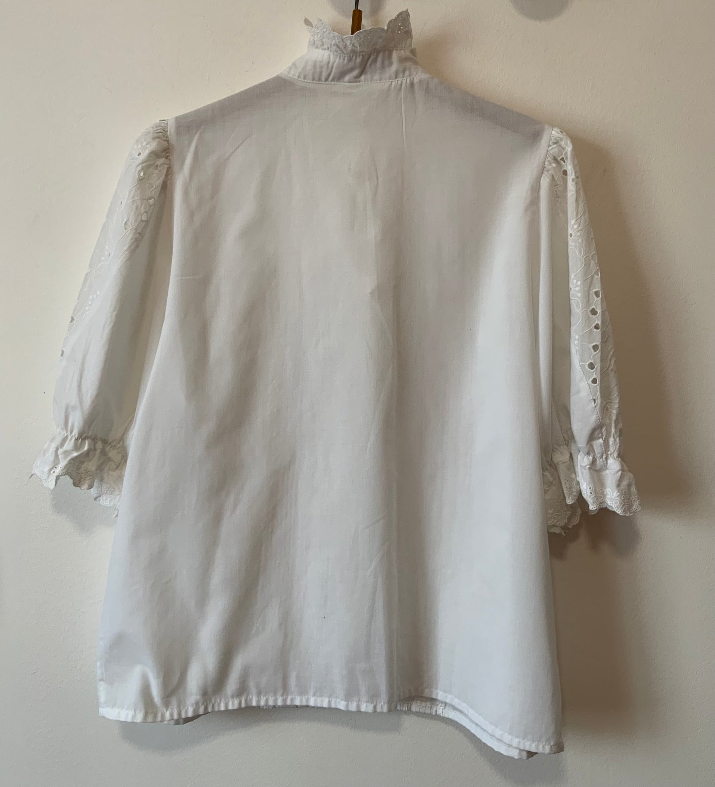 Chemisier Autrichien Broderies anglaises fleurs Vintage - T40
