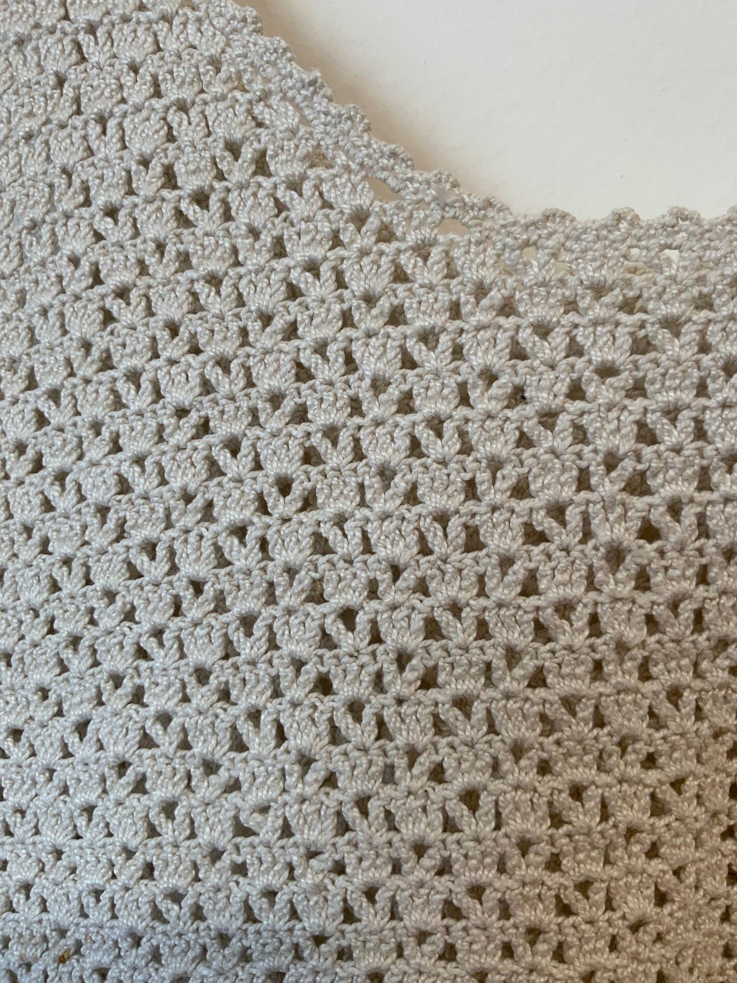 Débardeur Crop Top mailles crochets Bohème Chic 1990- TU Fait main Vintage.