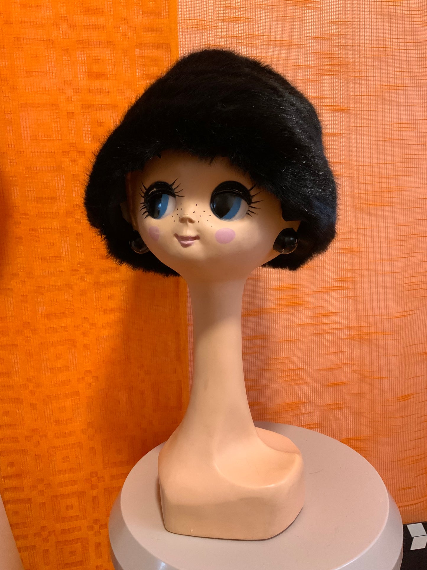 Très belle Toque Forme cloche Ancienne Vintage
