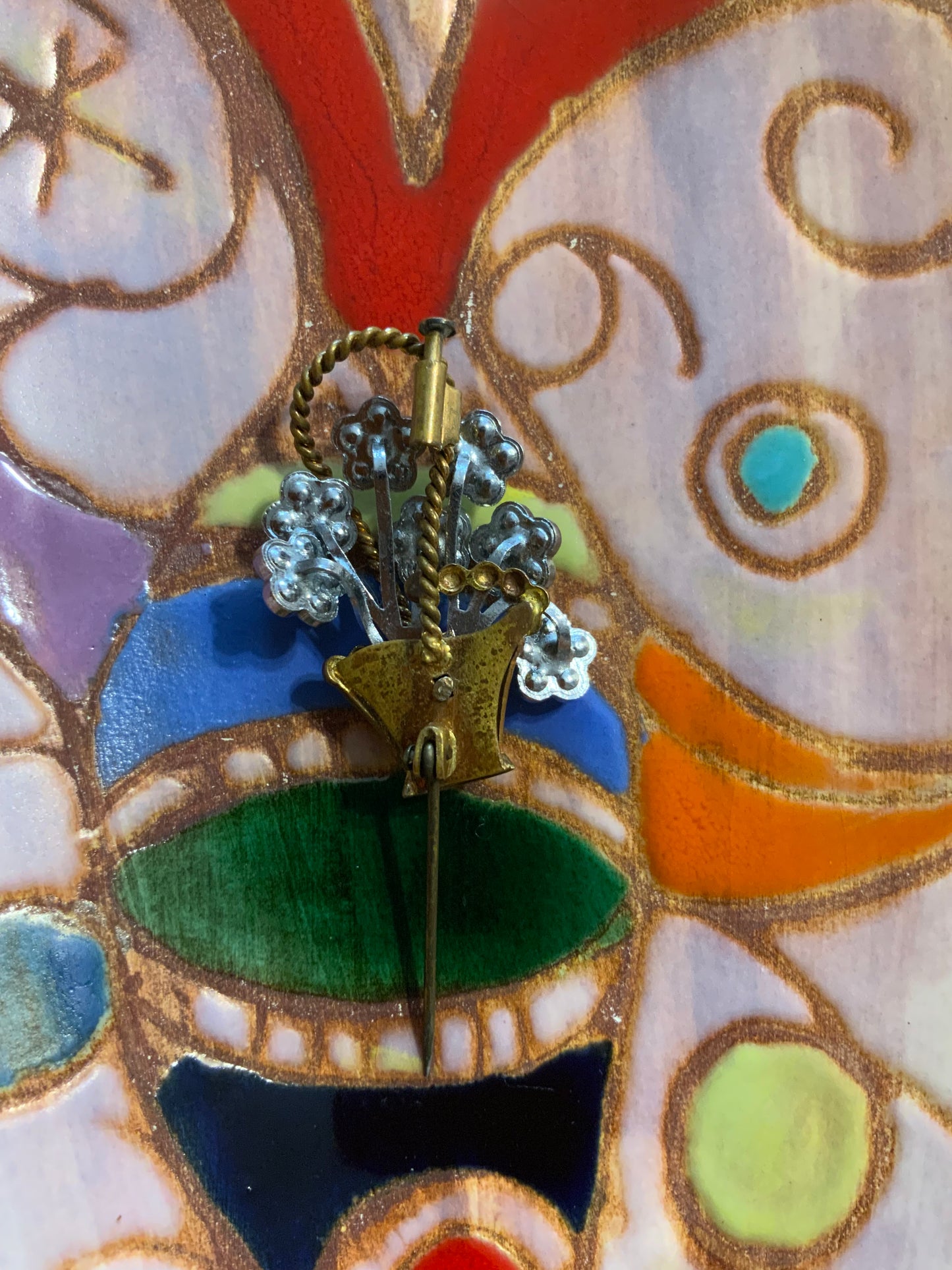 Broche Ancienne bouquet de fleurs et pierres Art deco