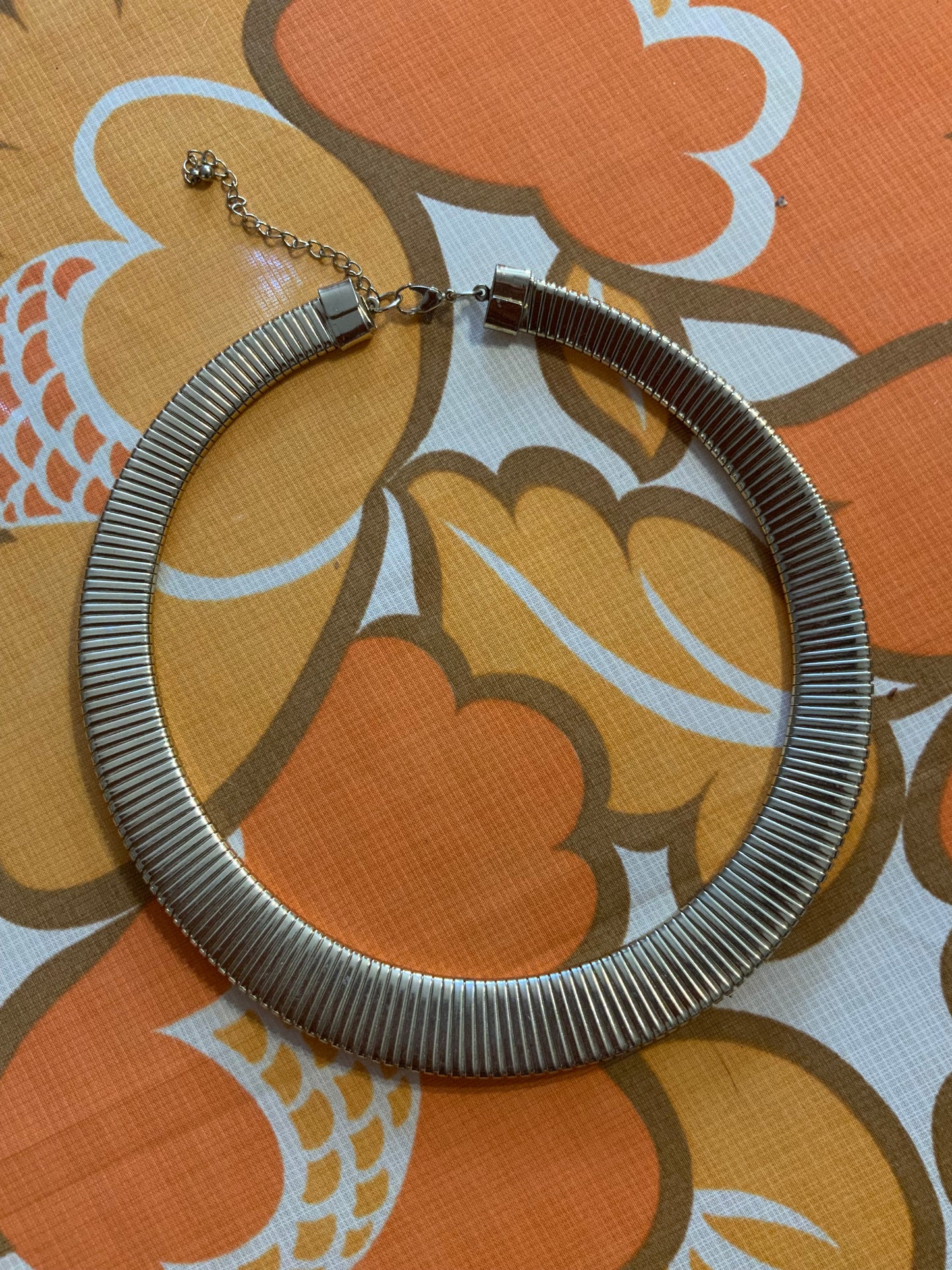 Collier plastron original Vintage 2000