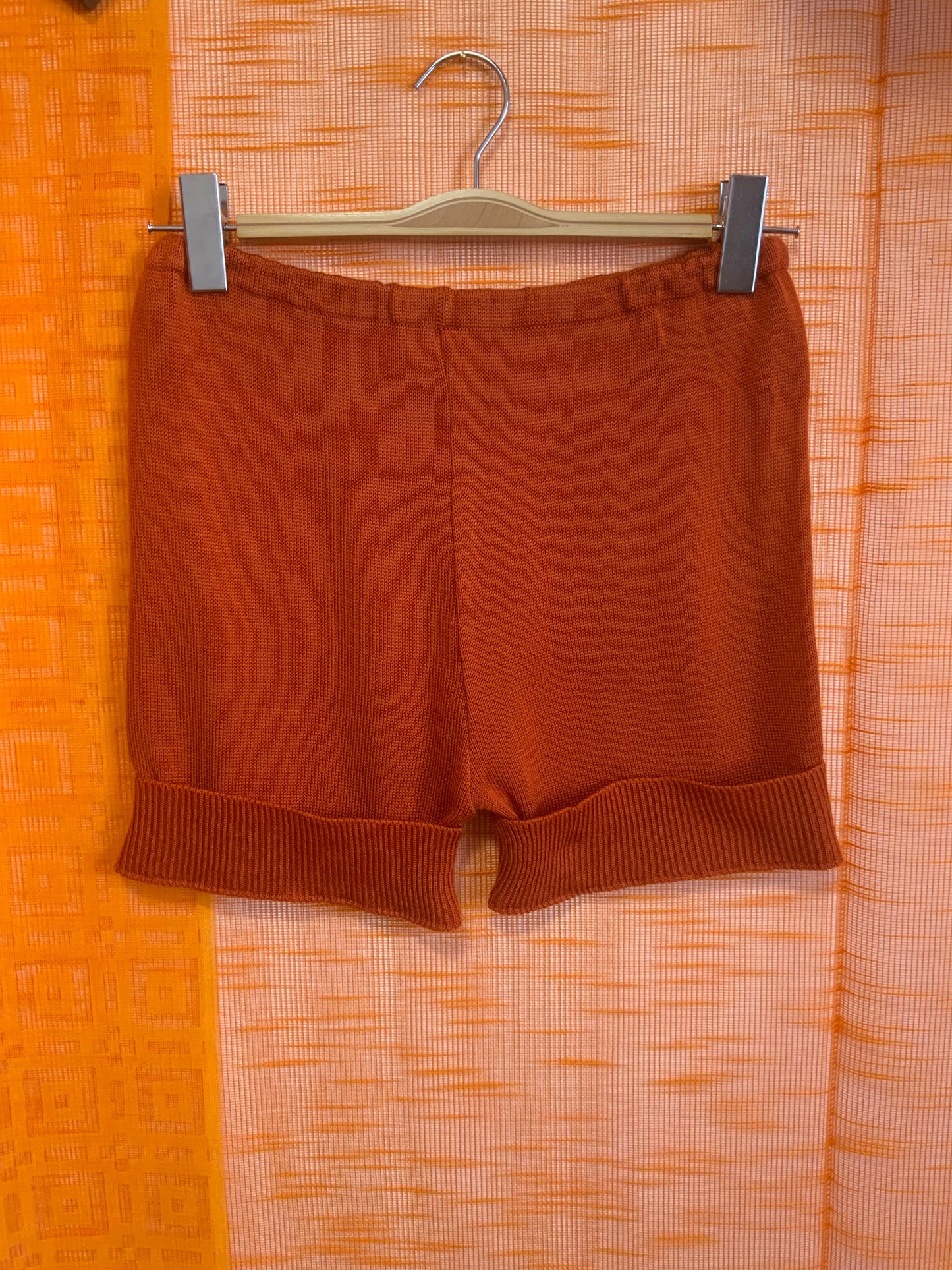 Ensemble 1970 Short et son débardeur Pépite vintage absolue - T38 maxi.