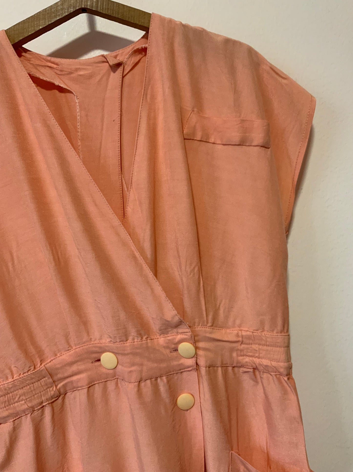 Robe dos ouvert Pure beauté 1980 Vintage France