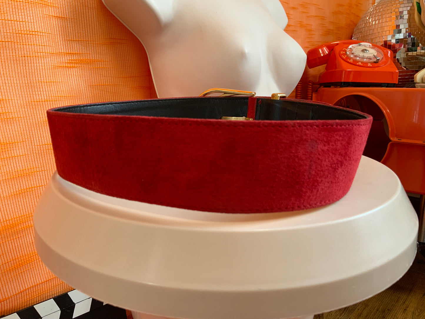 Ceinture Daim Rouge Vintage 1990- T75