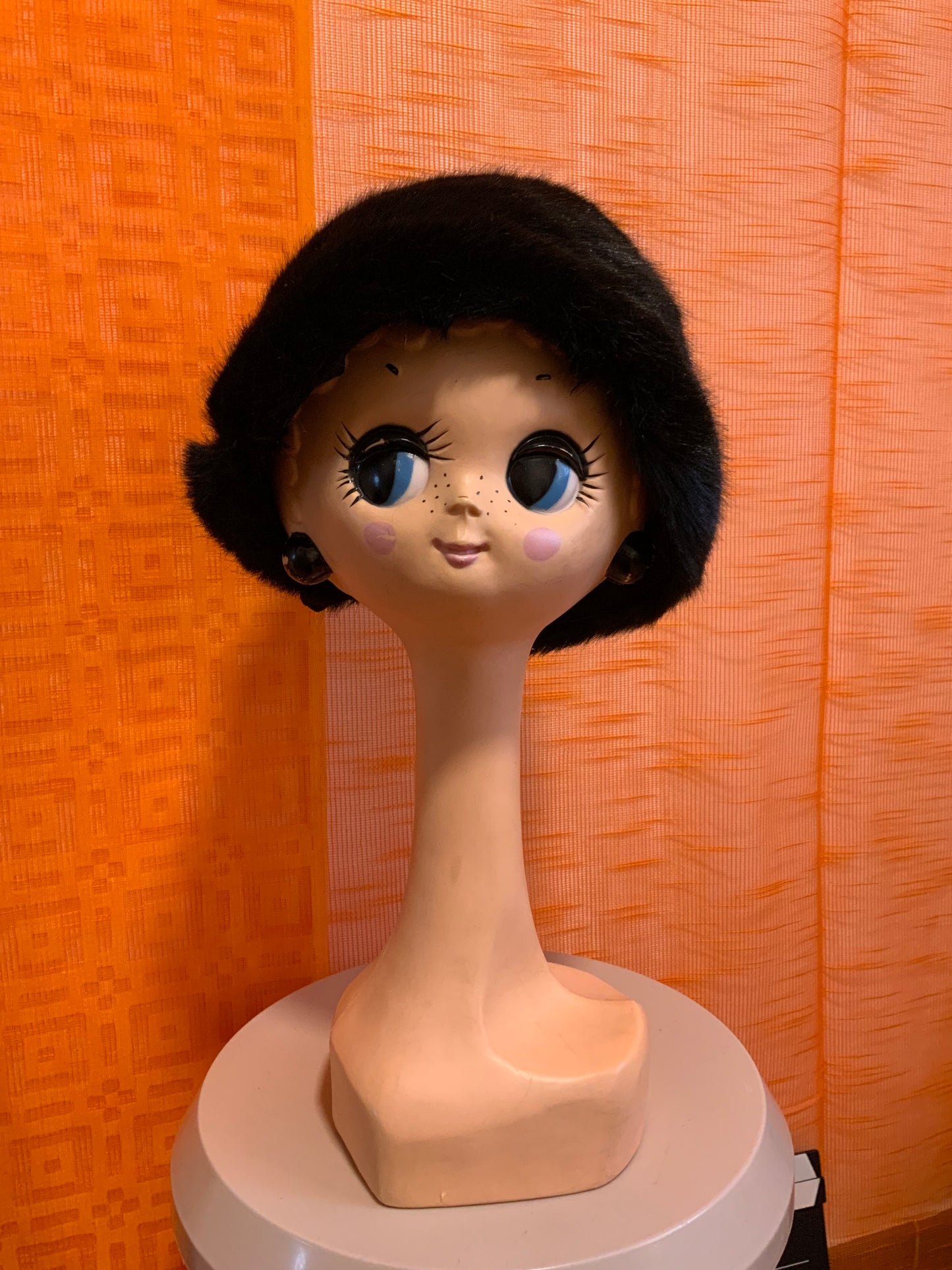 Très belle Toque Forme cloche Ancienne Vintage