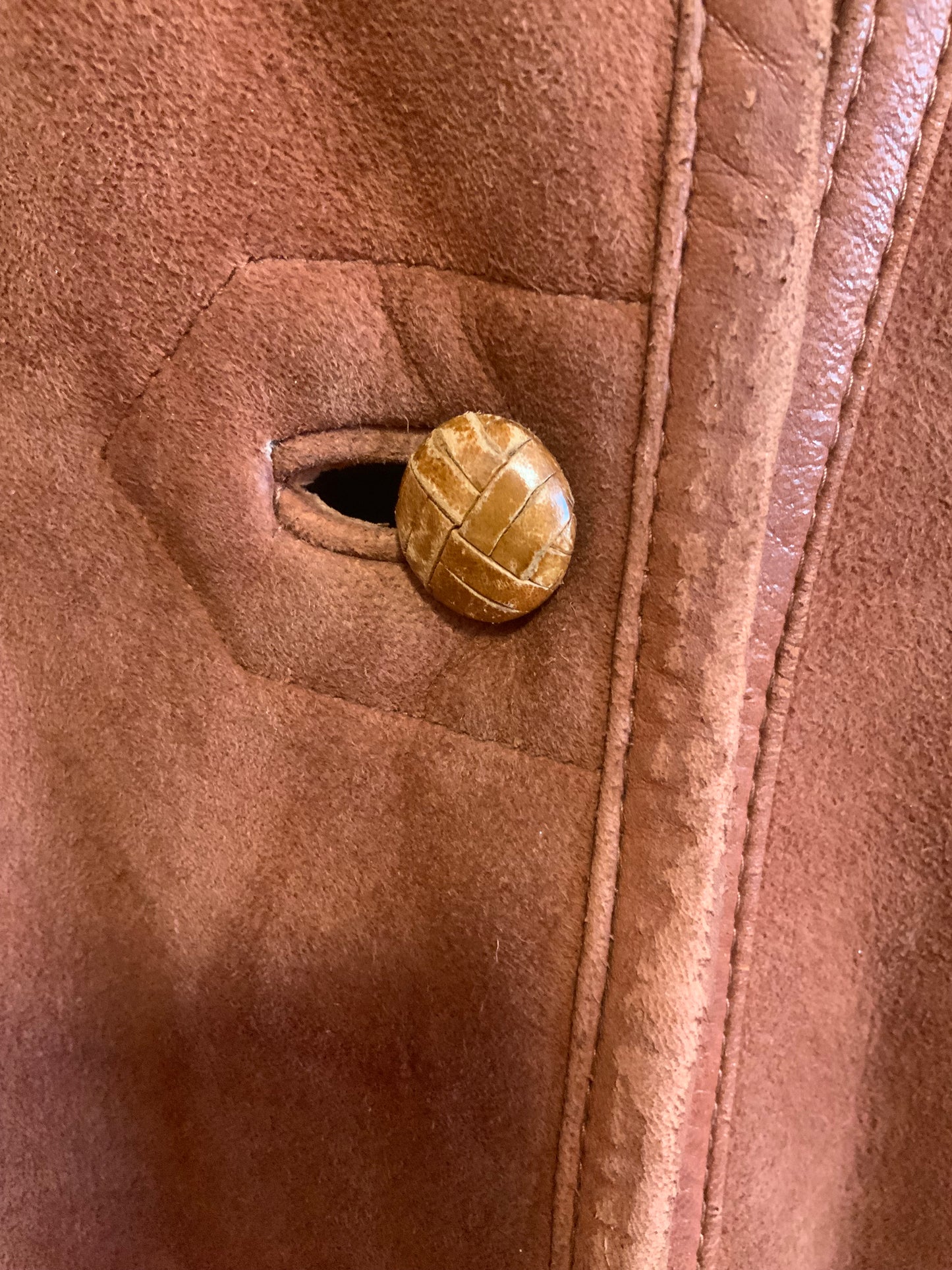 Manteau Cuir Daim Haut de gamme Vintage- T44/46.