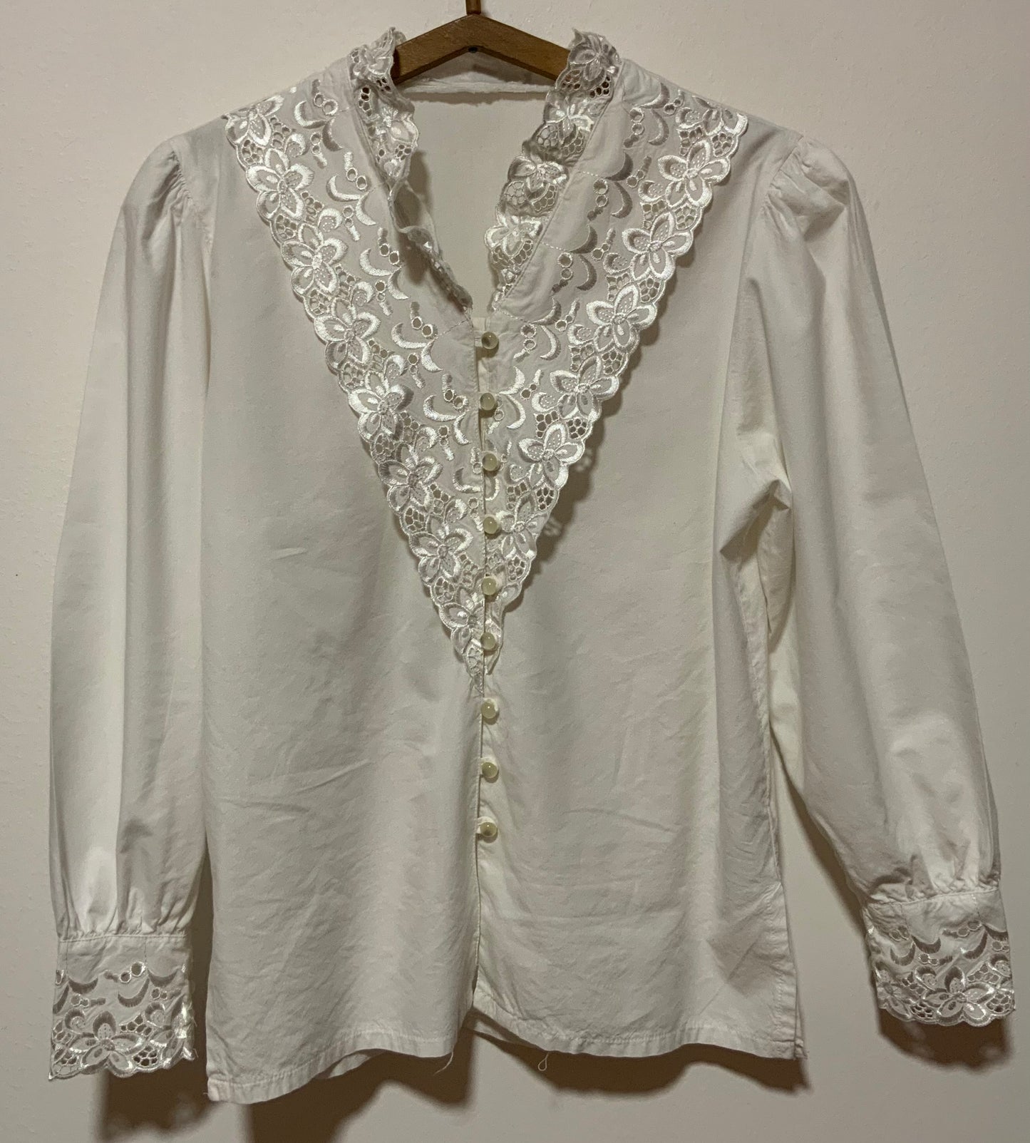 Chemisier Broderies et boutons perles Façon Autrichien Vintage 1990’