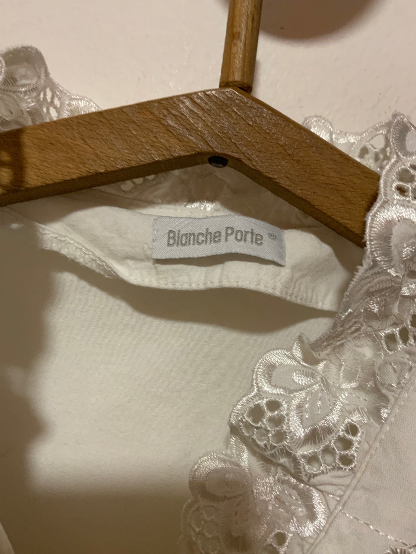 Chemisier Broderies et boutons perles Façon Autrichien Vintage 1990’