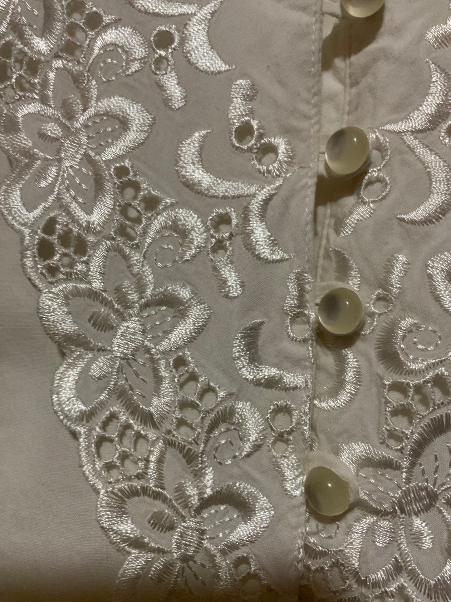 Chemisier Broderies et boutons perles Façon Autrichien Vintage 1990’