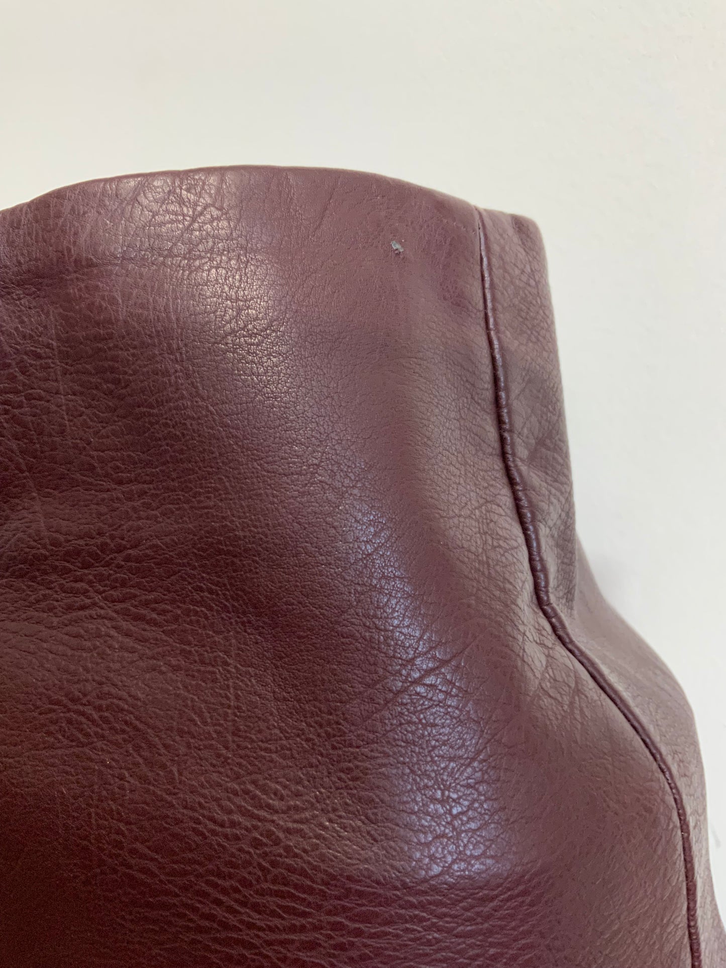 Jupe courte simili cuir Vintage Chic 1990