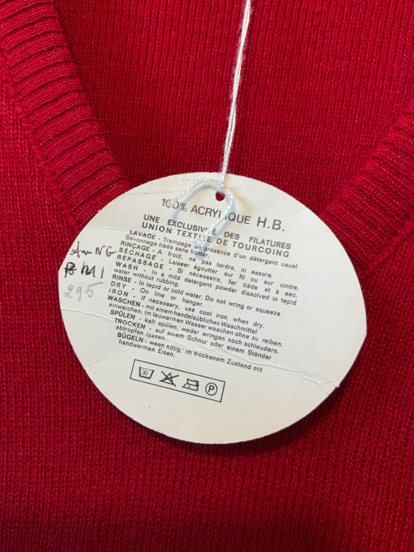 Pull rouge Deadstock Vintage 1980 France
