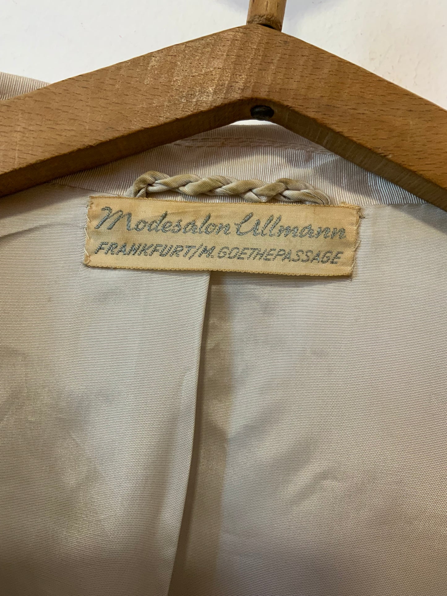 Incroyable Manteau Satin Mode Allemande 1960/70 Pépite Vintage