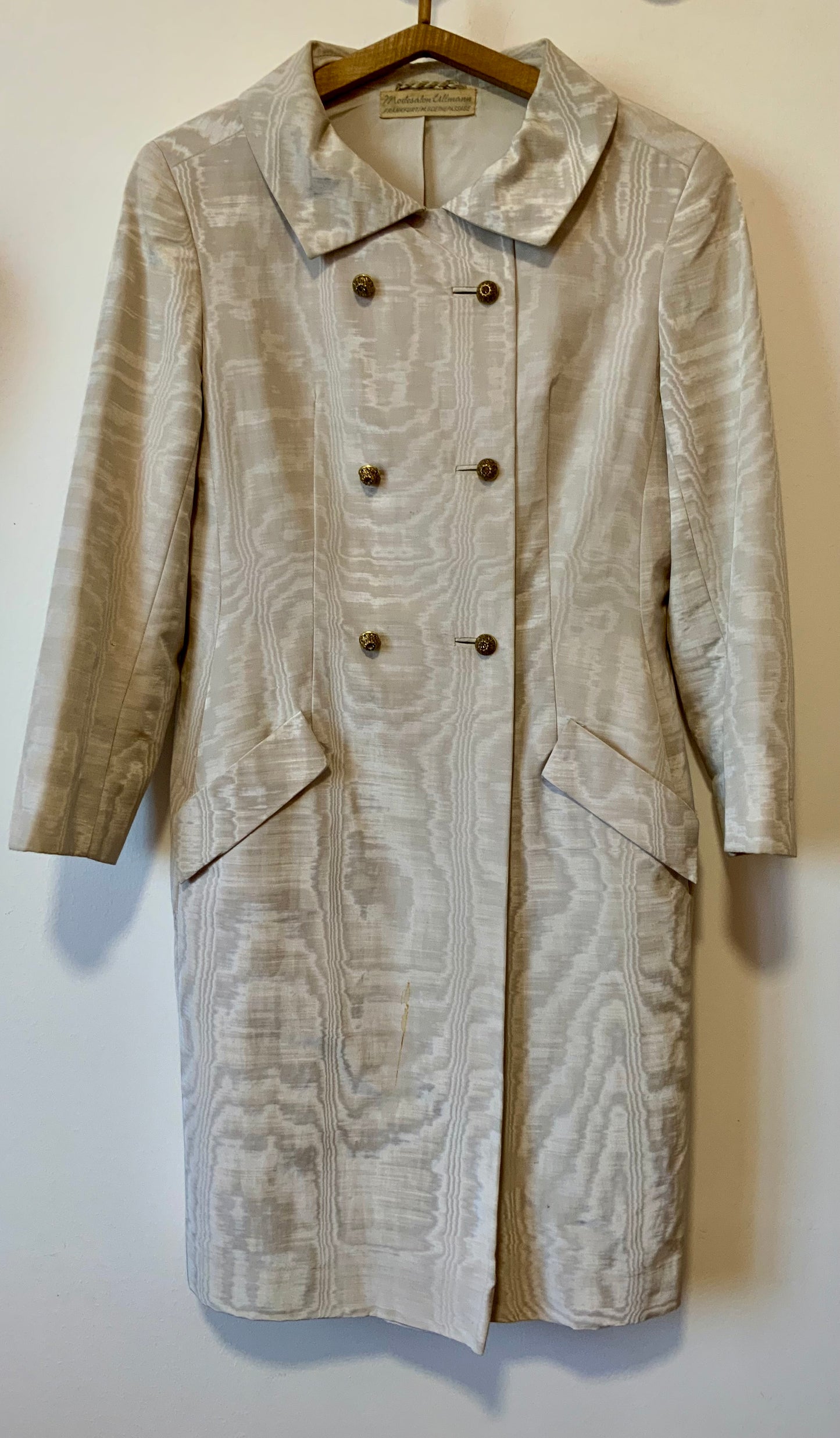 Incroyable Manteau Satin Mode Allemande 1960/70 Pépite Vintage