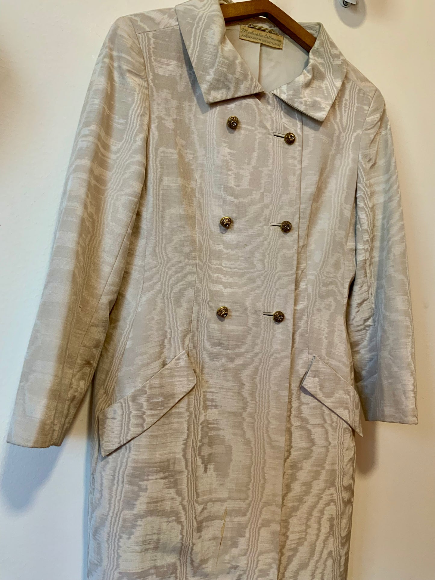 Incroyable Manteau Satin Mode Allemande 1960/70 Pépite Vintage