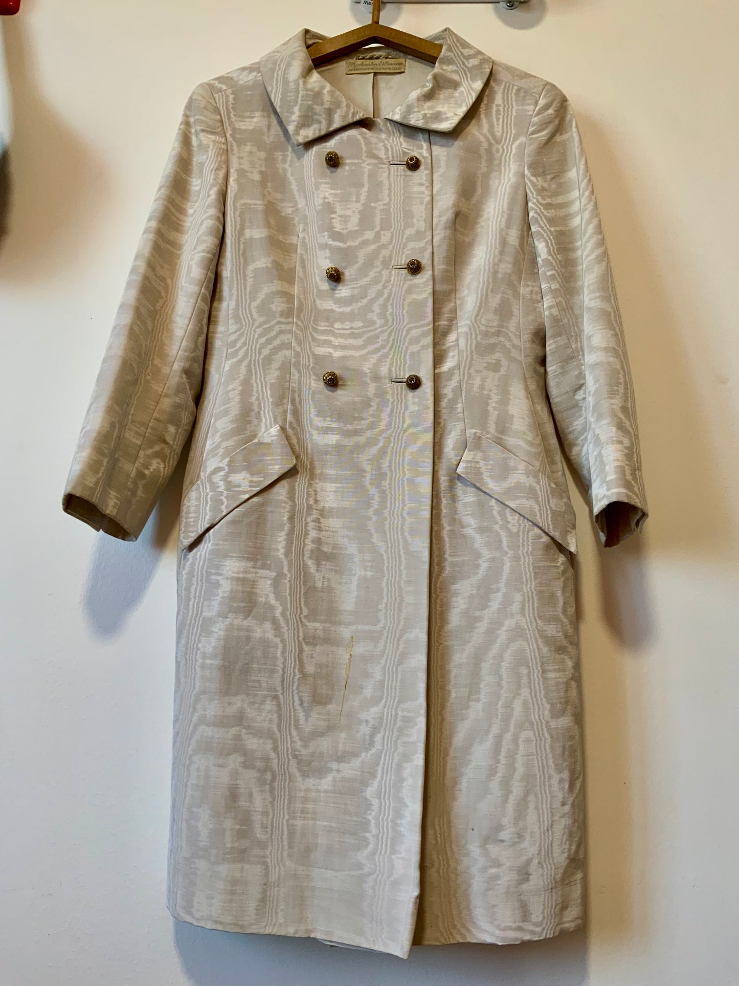 Incroyable Manteau Satin Mode Allemande 1960/70 Pépite Vintage