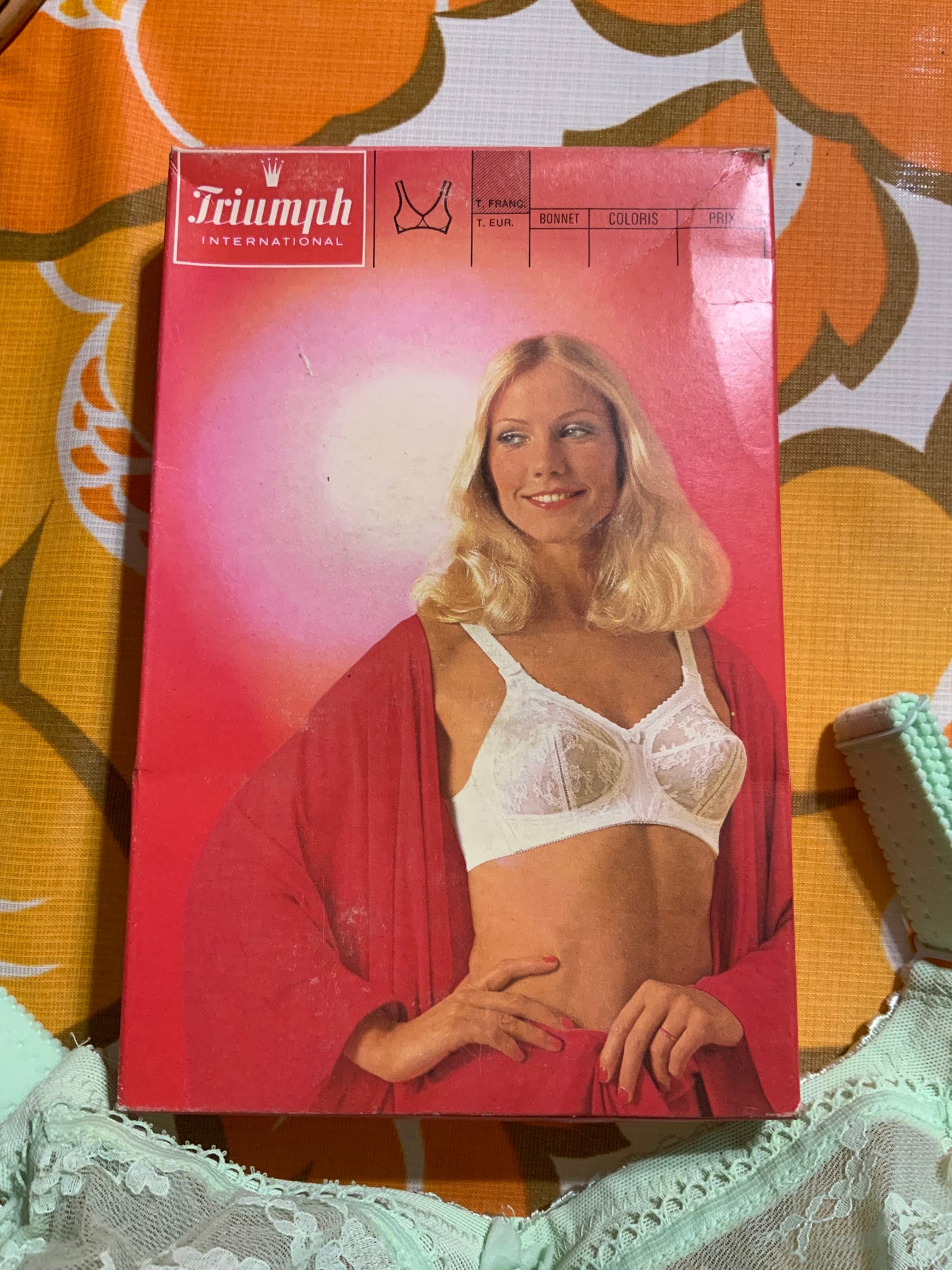 Soutien gorge dentelle verte Triumph Neuf 1970 Vintage Sexy