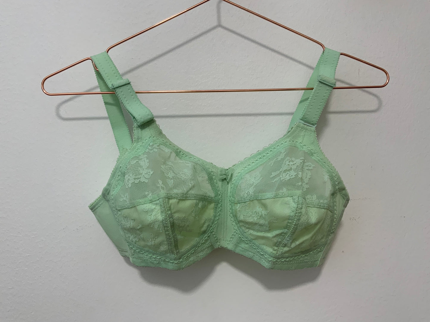 Soutien gorge dentelle verte Triumph Neuf 1970 Vintage Sexy