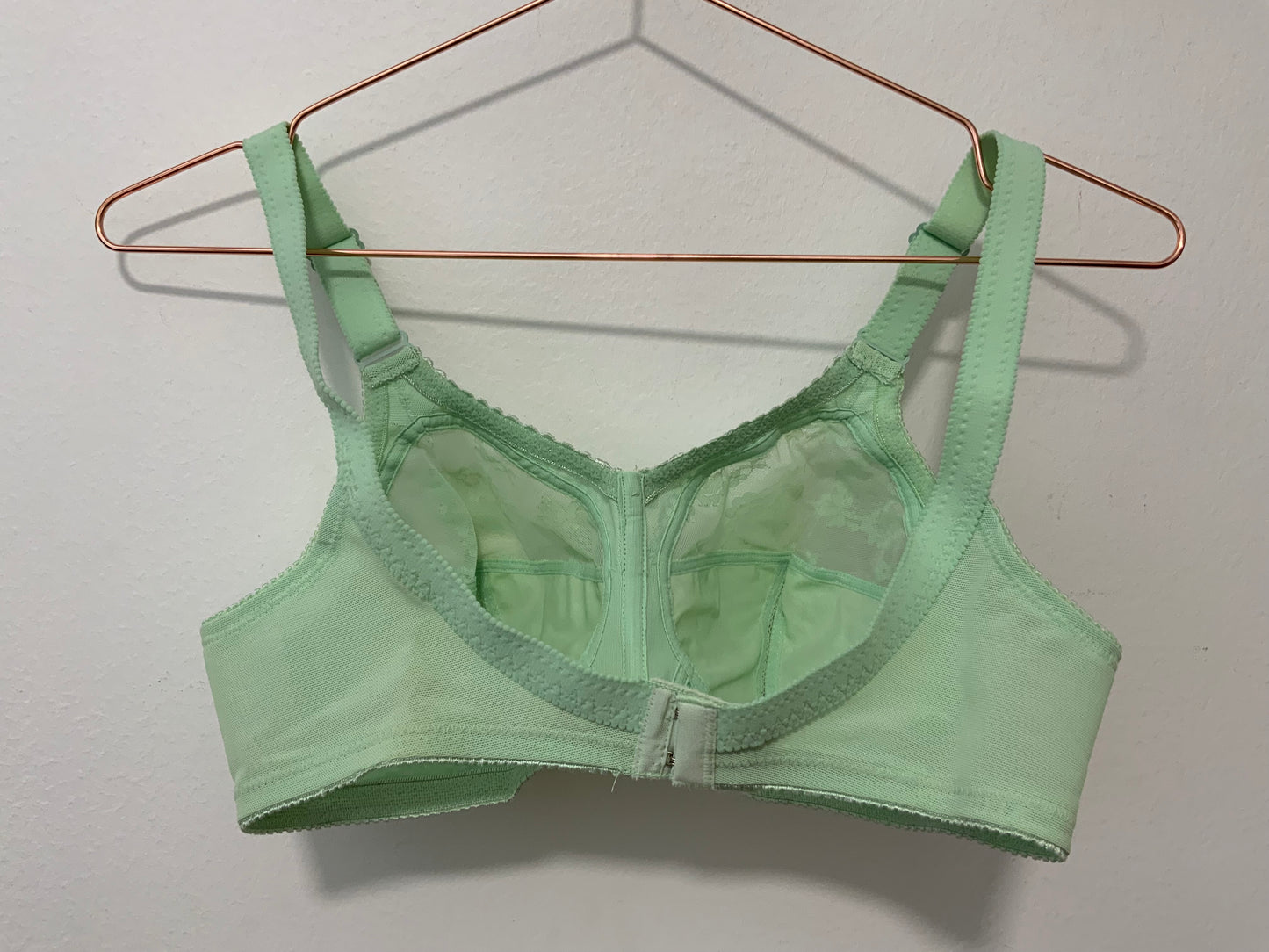 Soutien gorge dentelle verte Triumph Neuf 1970 Vintage Sexy