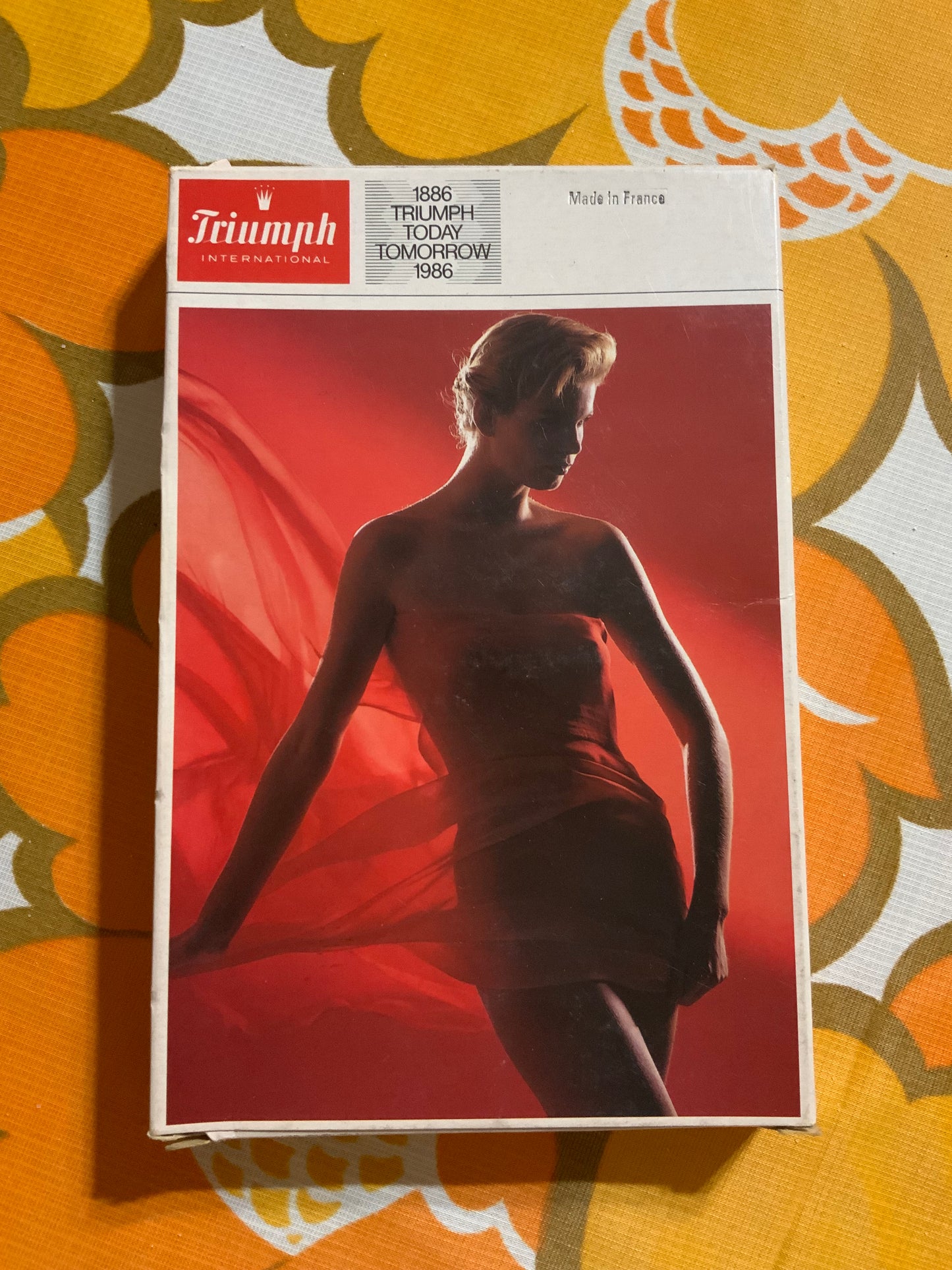 Soutien gorge Vintage 1986 Triumph Neuf Modèle Scarlett