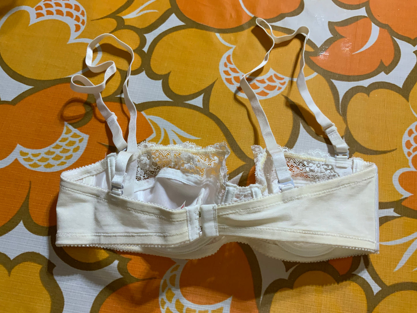 Soutien gorge Vintage 1986 Triumph Neuf Modèle Scarlett