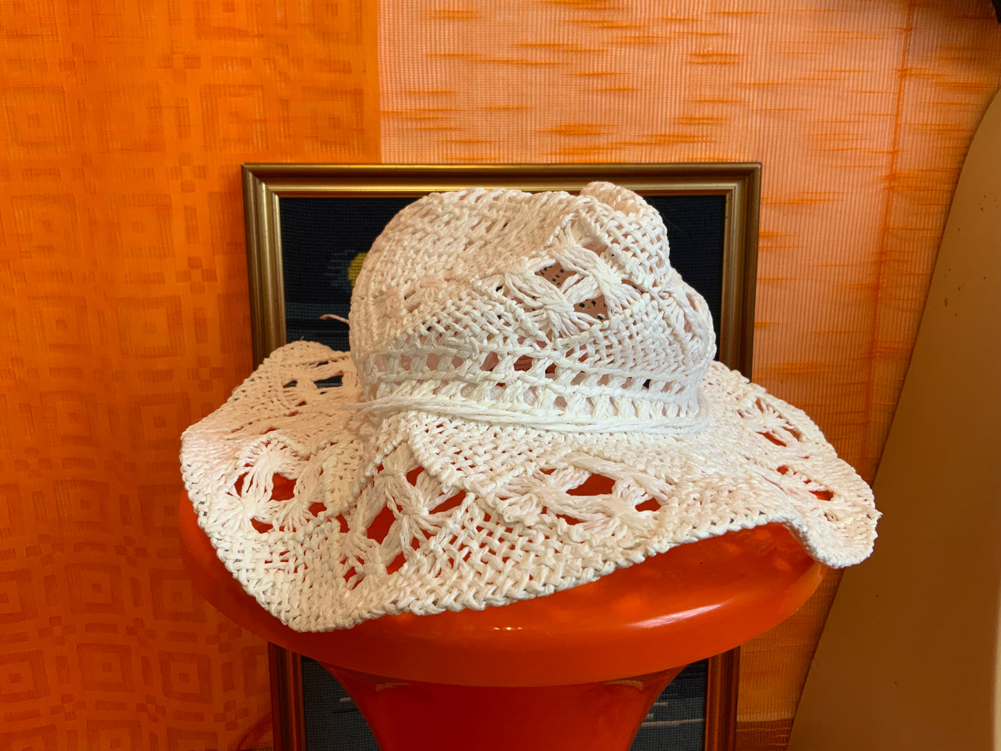 2 chapeaux façon Vintage Neufs