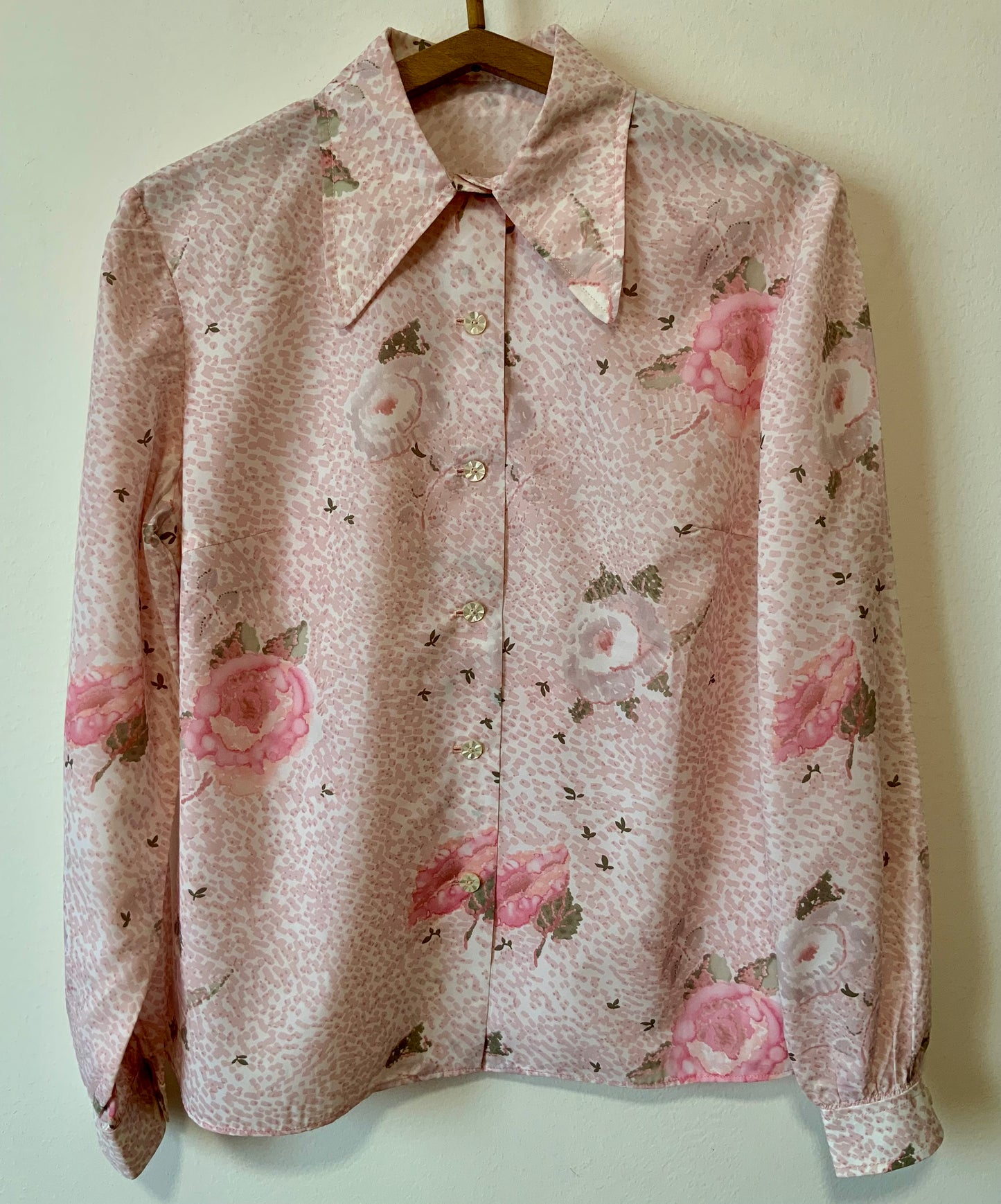 Chemisier à fleurs roses Vintage Création faite main Seventies Col pelle à tartes