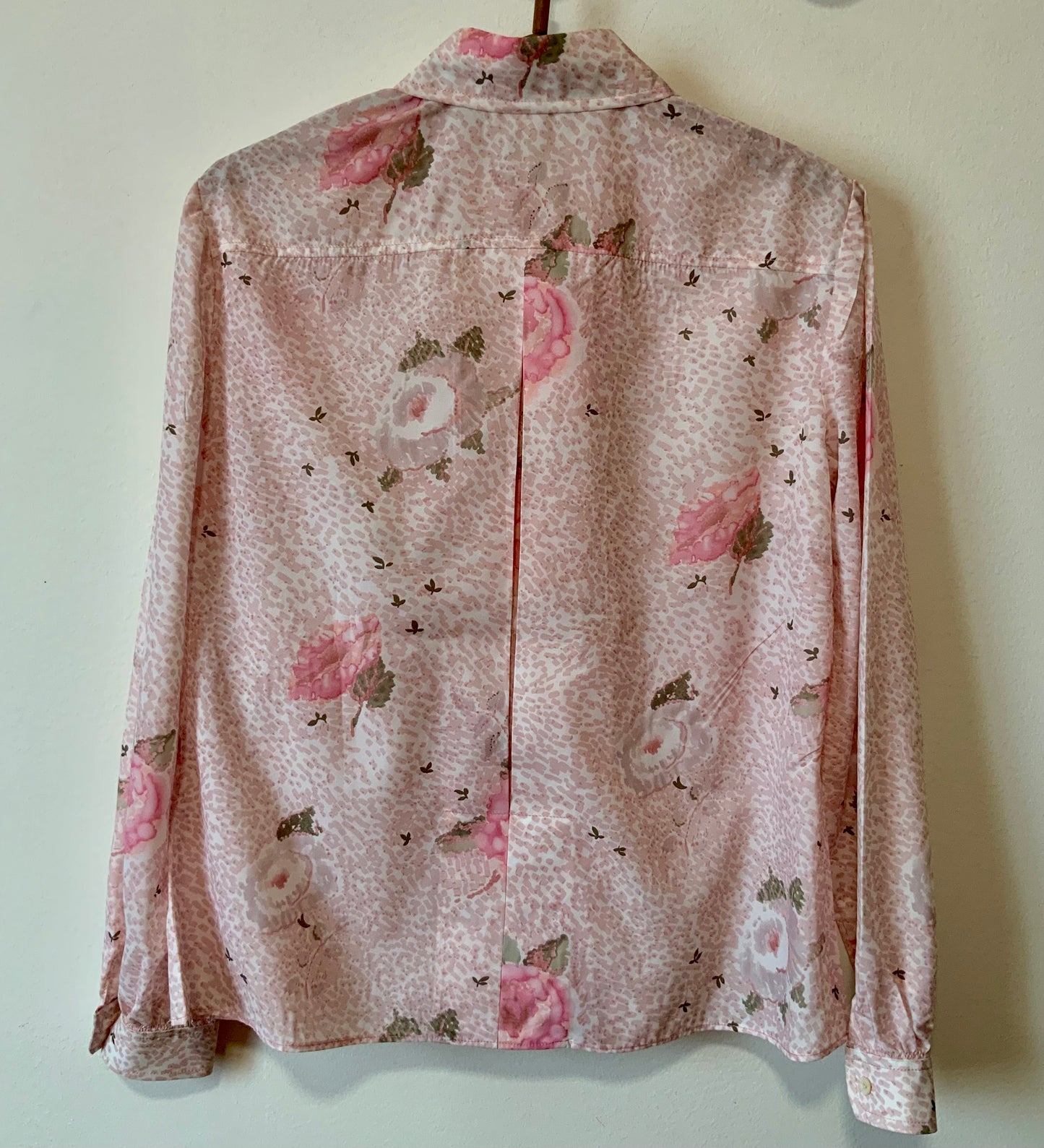 Chemisier à fleurs roses Vintage Création faite main Seventies Col pelle à tartes