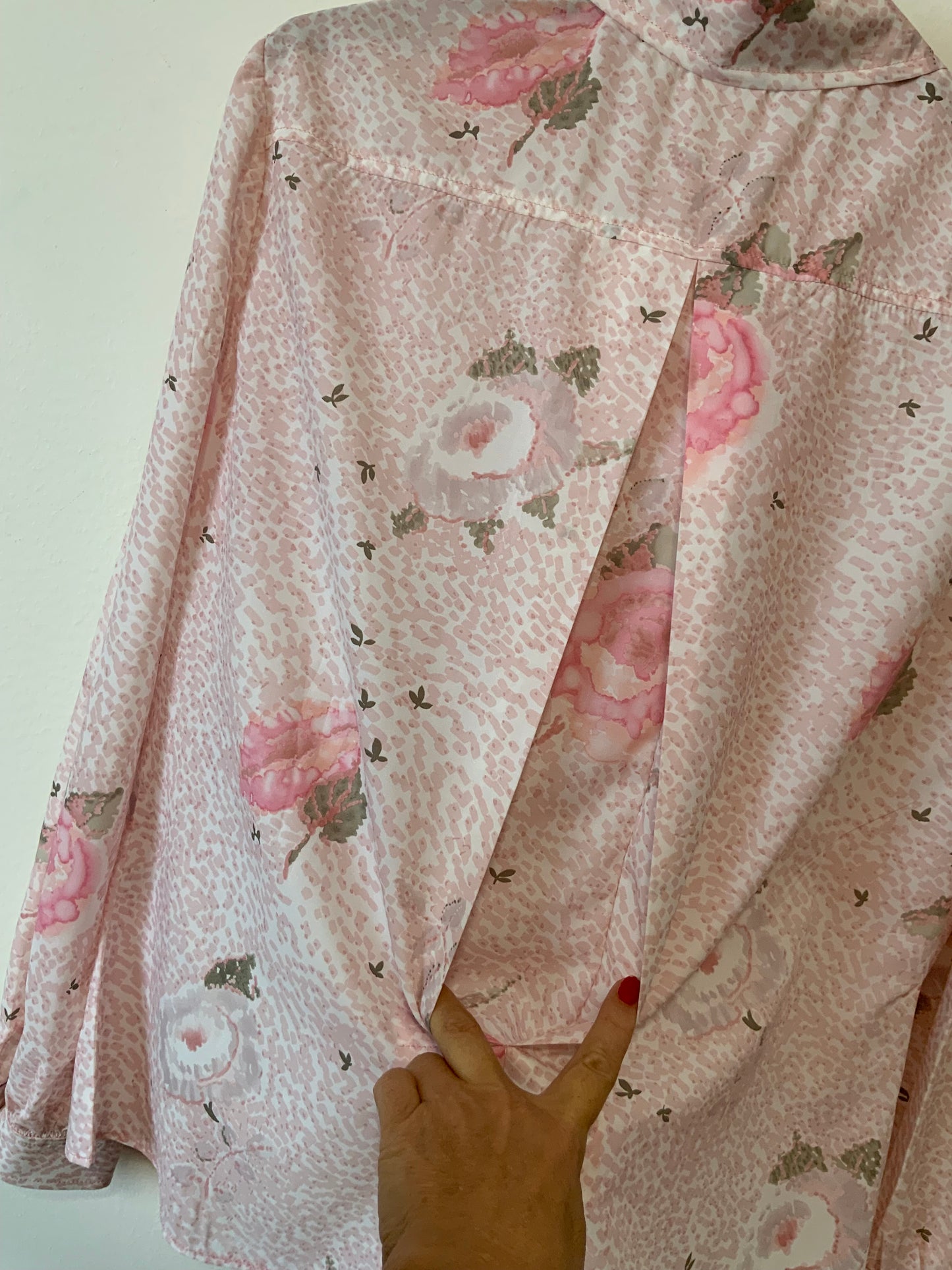Chemisier à fleurs roses Vintage Création faite main Seventies Col pelle à tartes