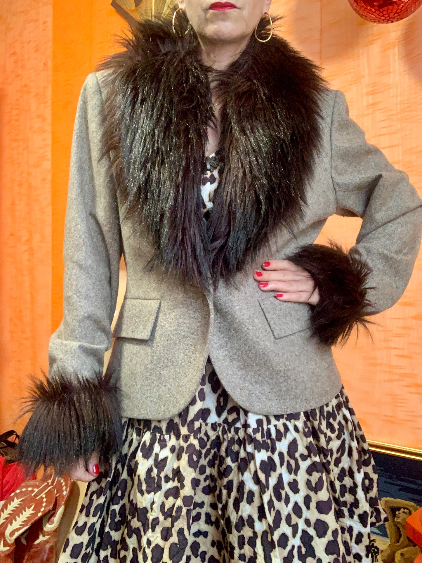 Sublime Veste Blazer Yves Saint Laurent Vintage avec Fourrure synthétique Laine et Cachemire