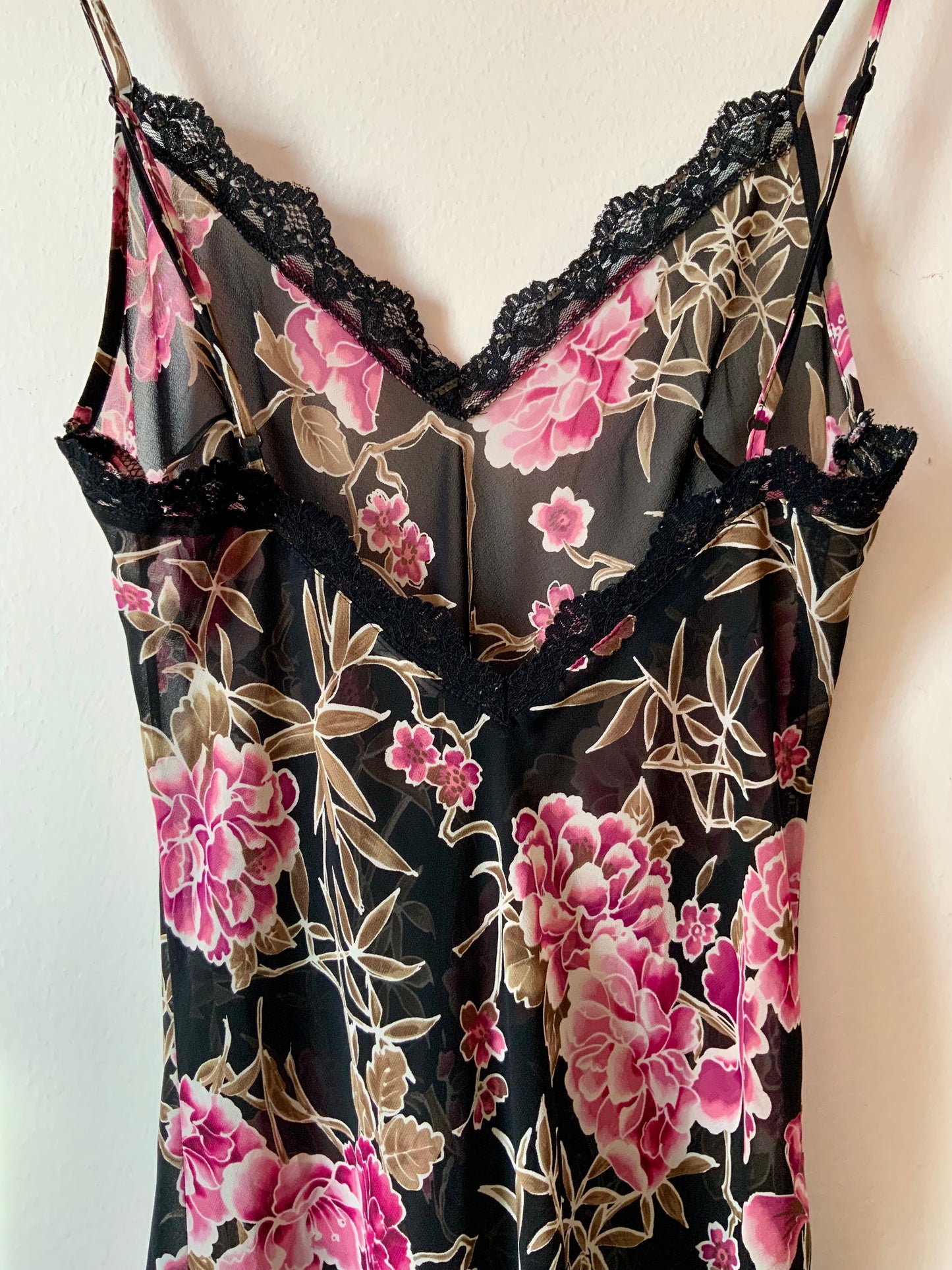 Robe nuisette légère voile épais à fleurs Sexy