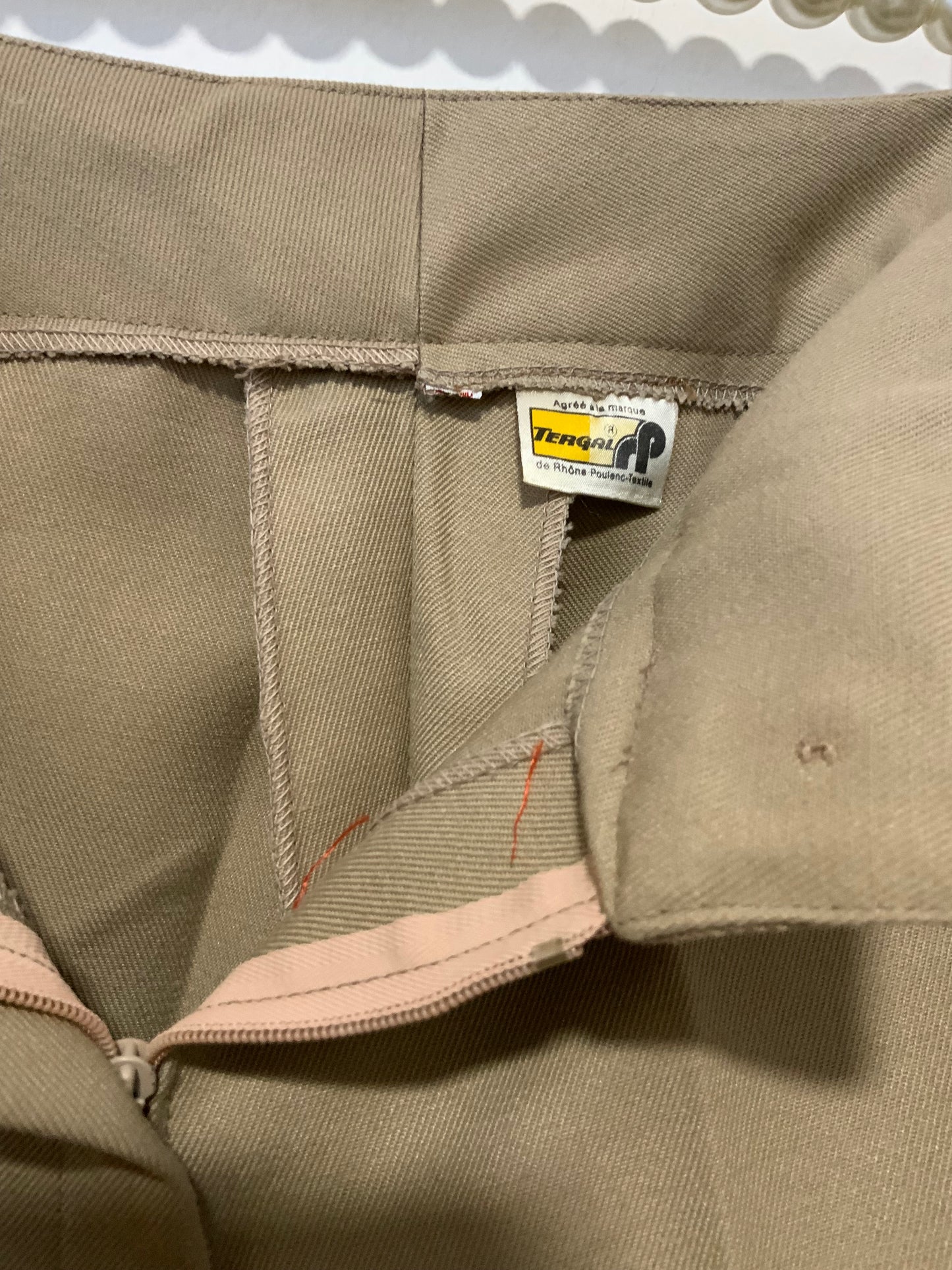 Pantalon Pattes d’éléphant Tergal Beige Vintage 1970 Flare Coupe Chic