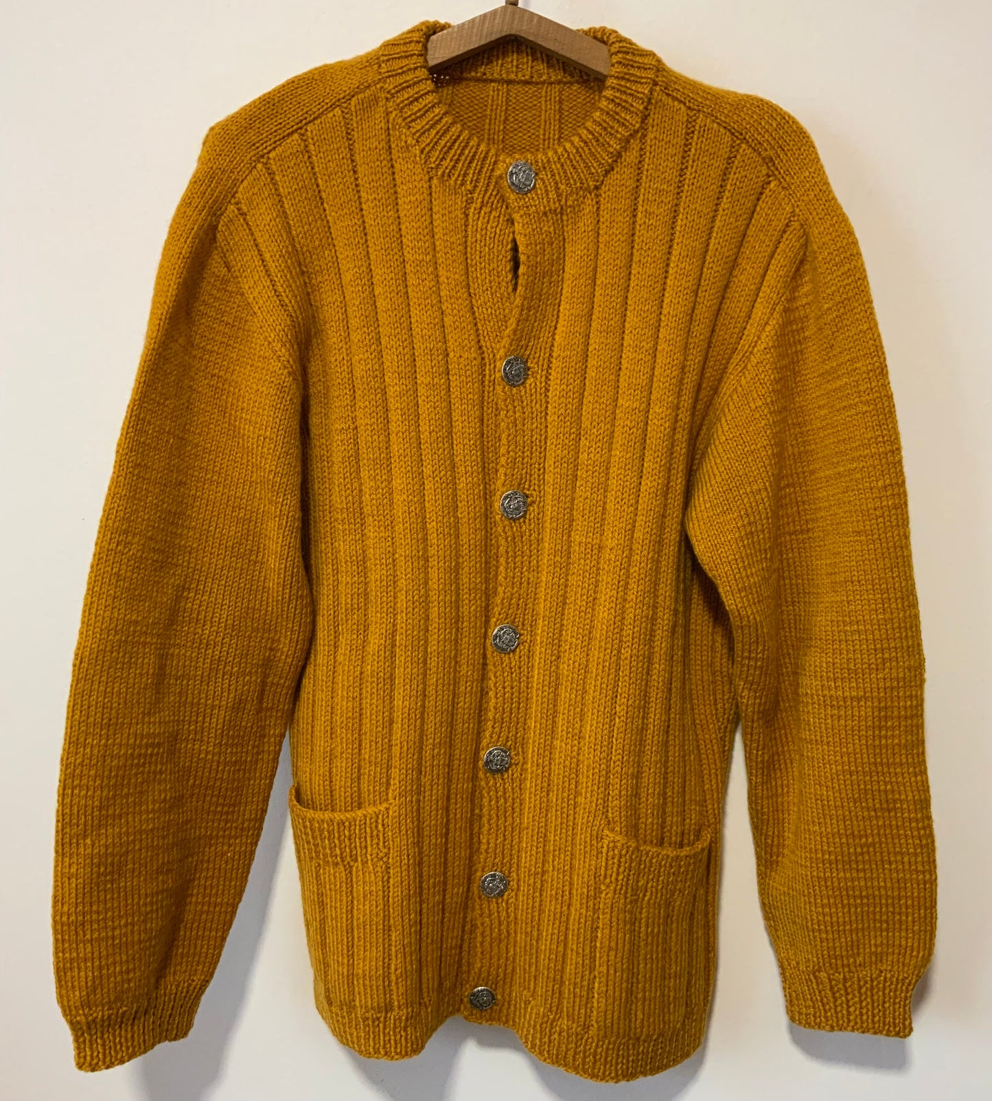 Gilet Tricot grosse Laine Orange fait à la main Vintage boutons métal