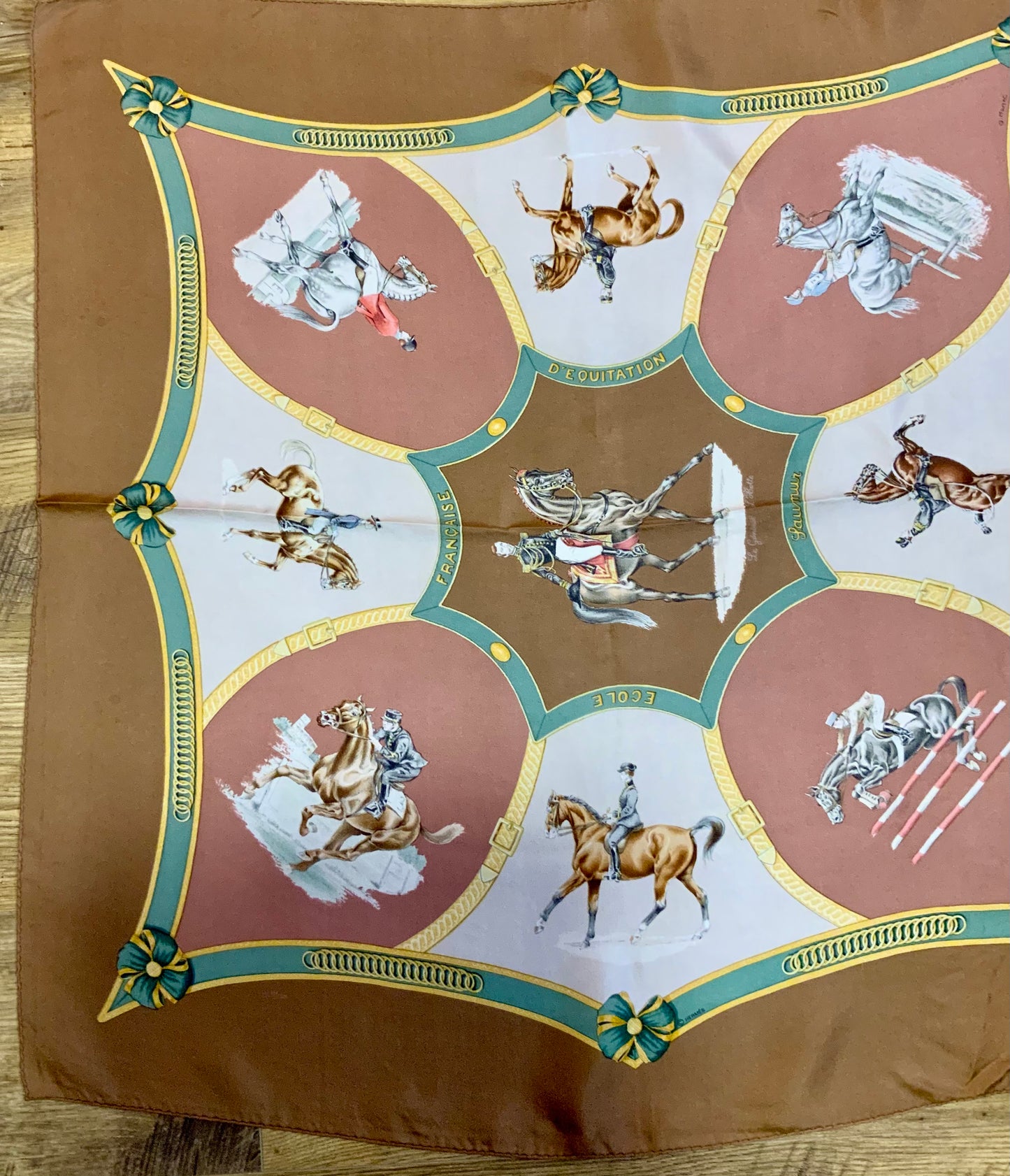 Carré Hermès Paris Collection Vintage 90’ École d’équitation - Saumur-