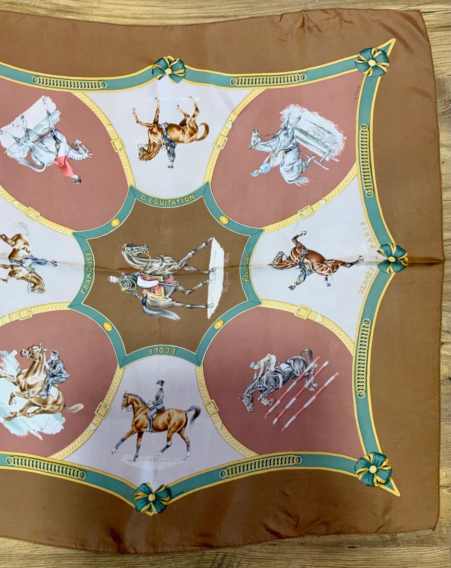 Carré Hermès Paris Collection Vintage 90’ École d’équitation - Saumur-