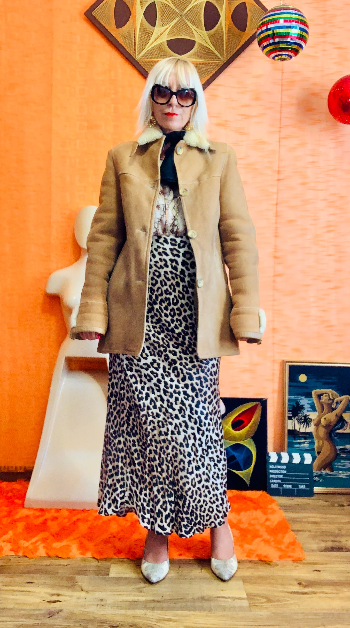 Superbe peau lainée peau retournée cuir daim beige Vintage