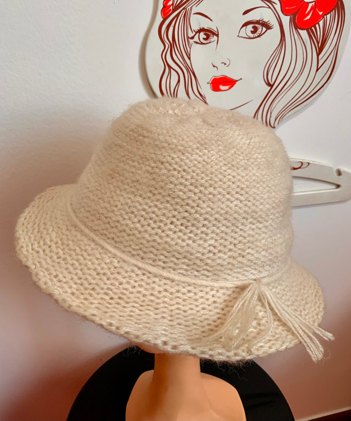 Chapeau Chic Laine Vintage France Tricot Élégance