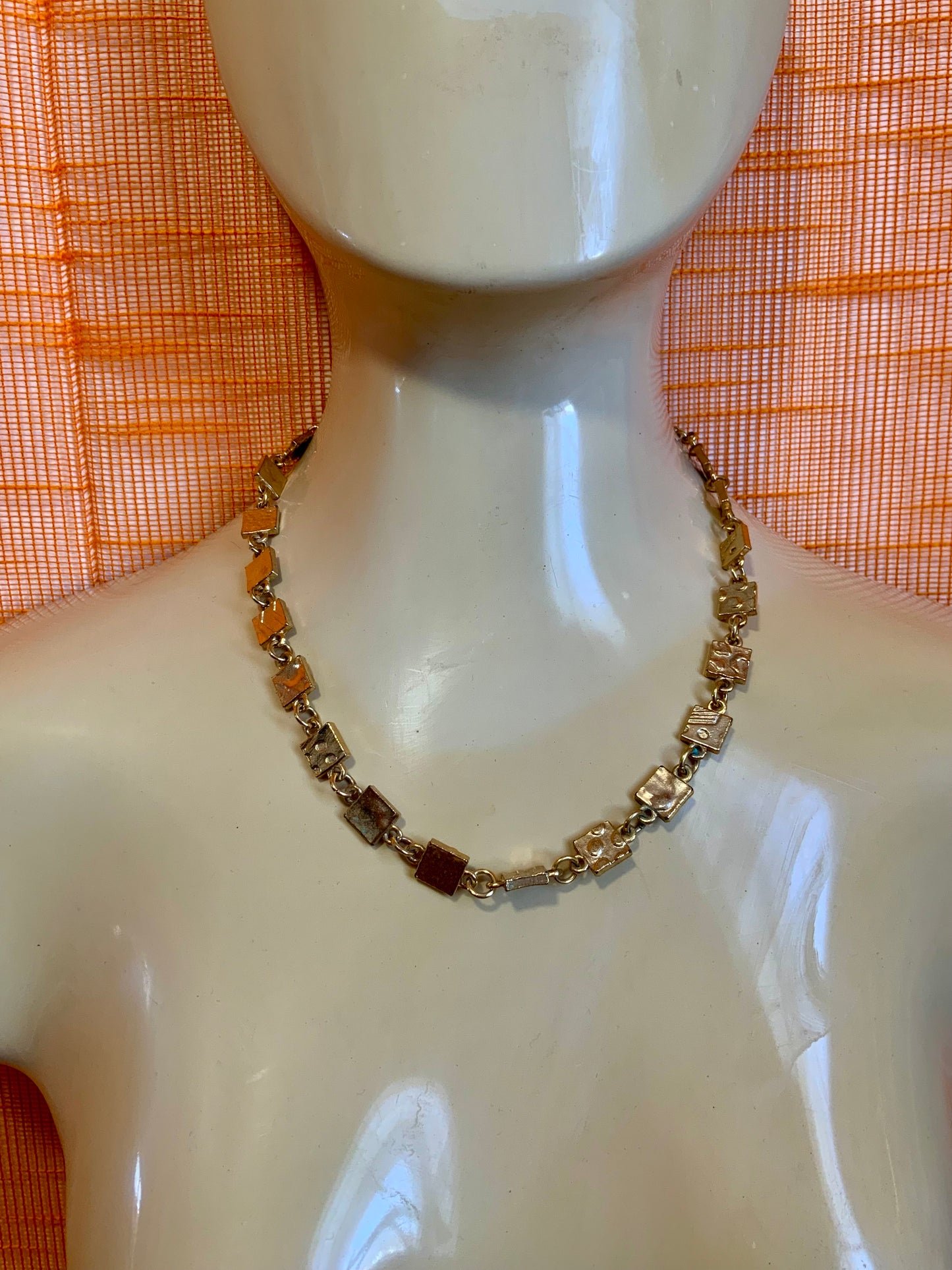 Collier Vintage 1990 Biche de Bere à formes géométriques