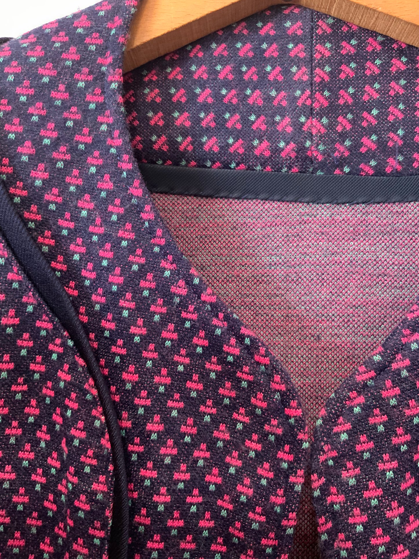 Veste Faite Main Création Motifs petites Fleurs Beauté Vintage