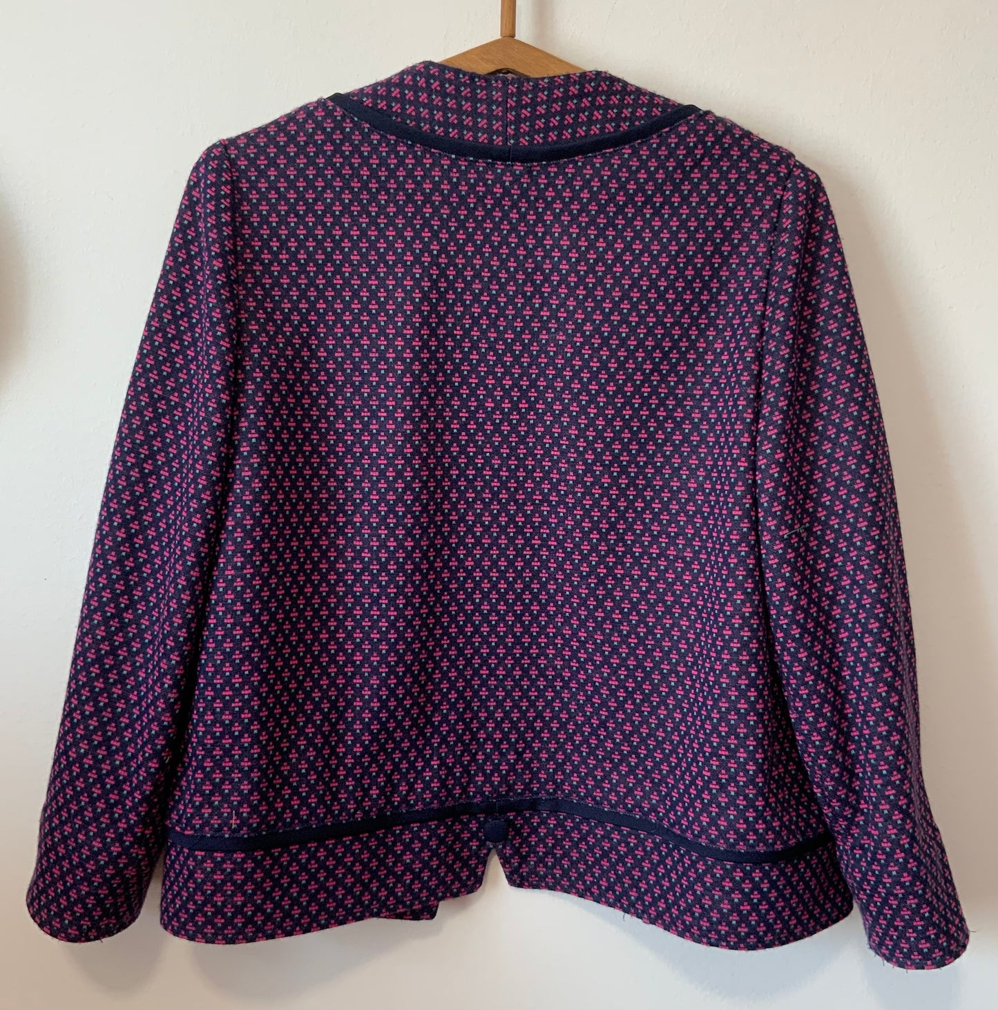 Veste Faite Main Création Motifs petites Fleurs Beauté Vintage