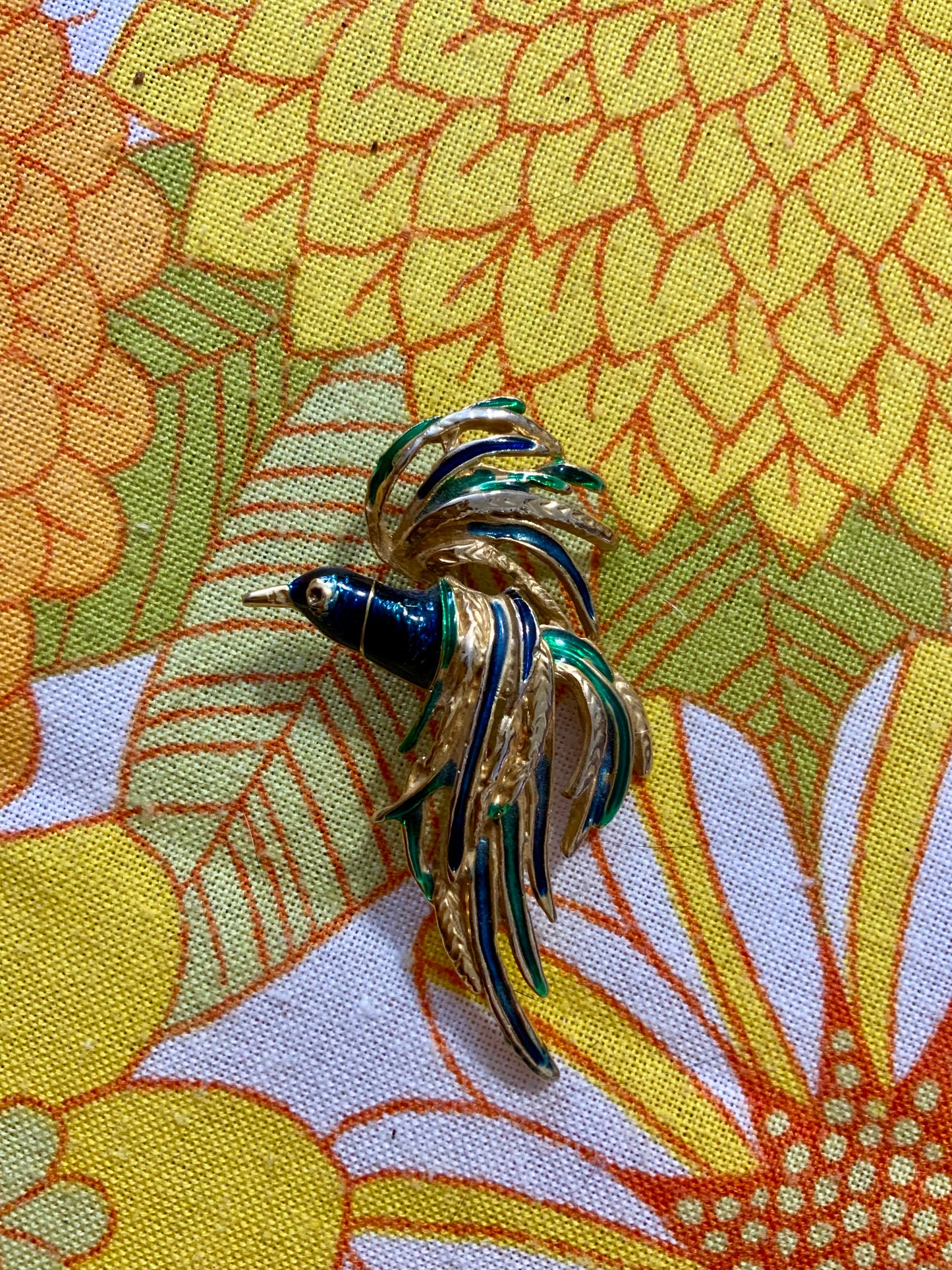 Broche oiseau Métal Doré peint Vintage