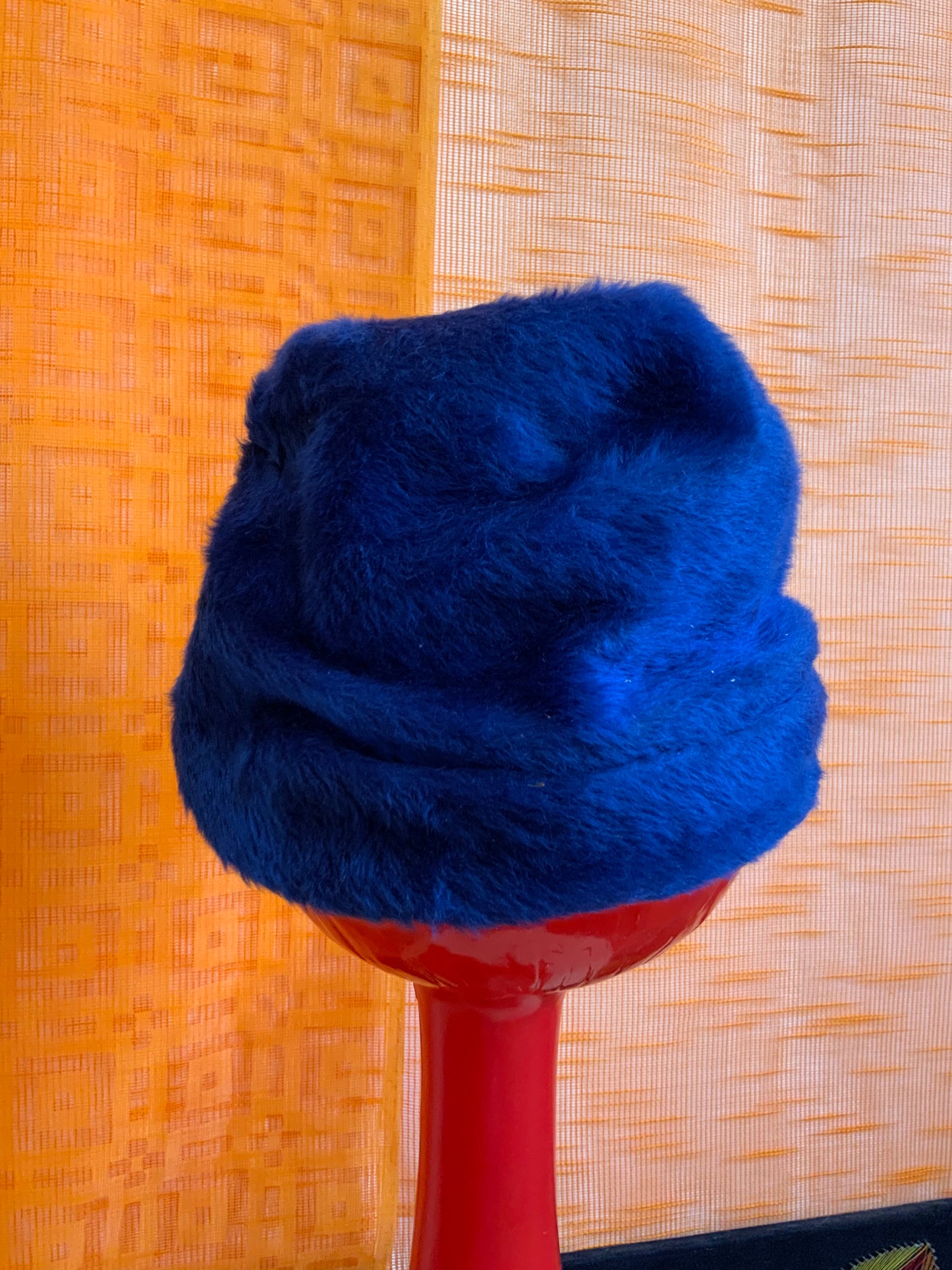 Chapeau élégant Ancien 1960 Vintage Fourrure synthétique bleue France Limoges