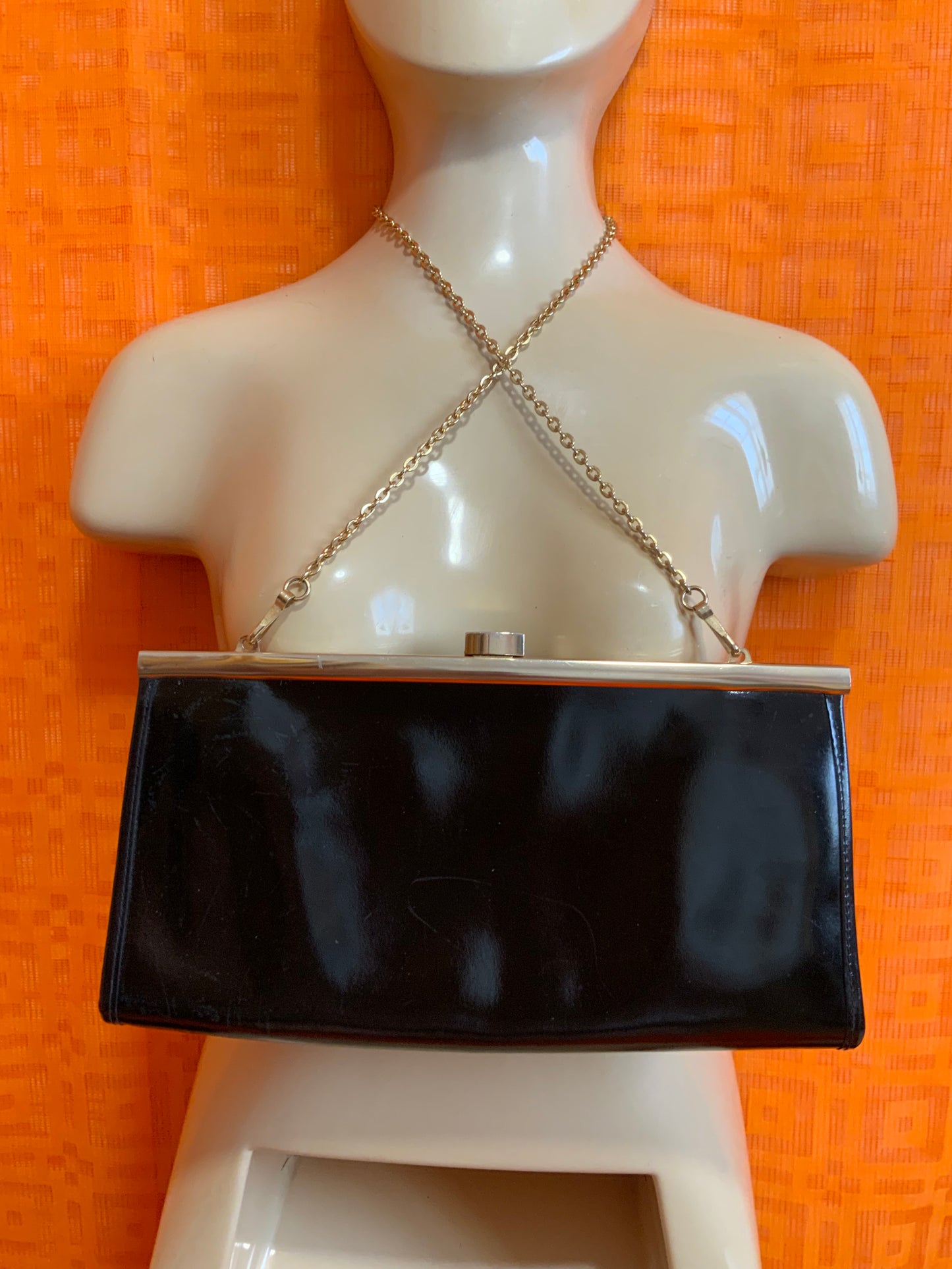Sac à main lanière chaîne vernis noir Vintage Ancien Chic