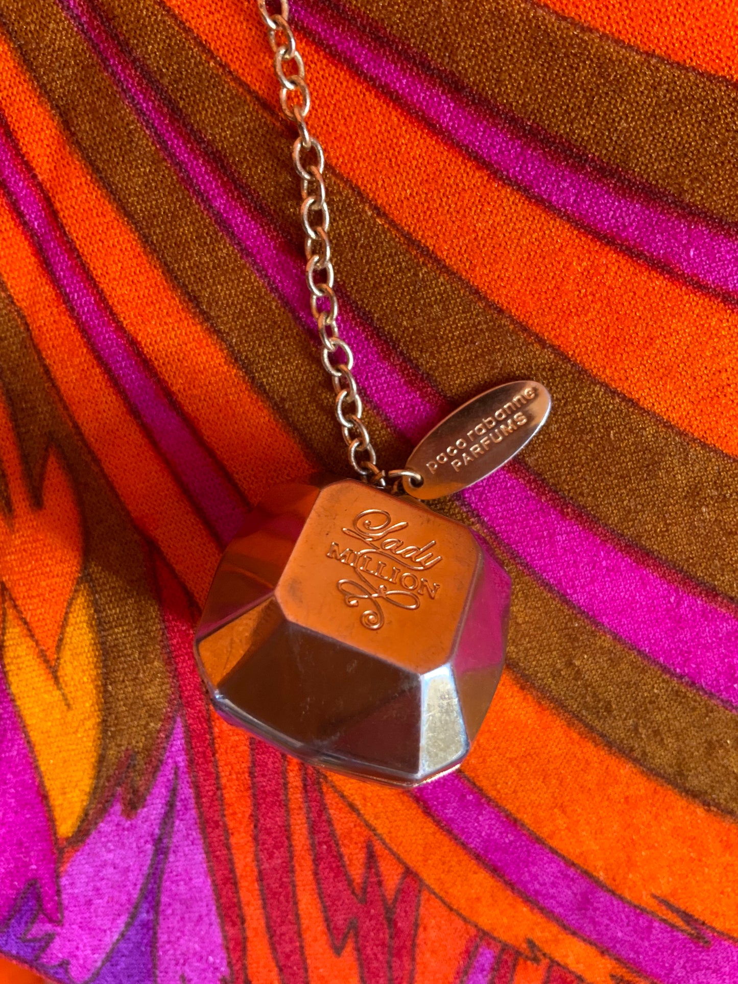 Pendentif Paco Rabanne Diamant métal one Million 2010 Collection