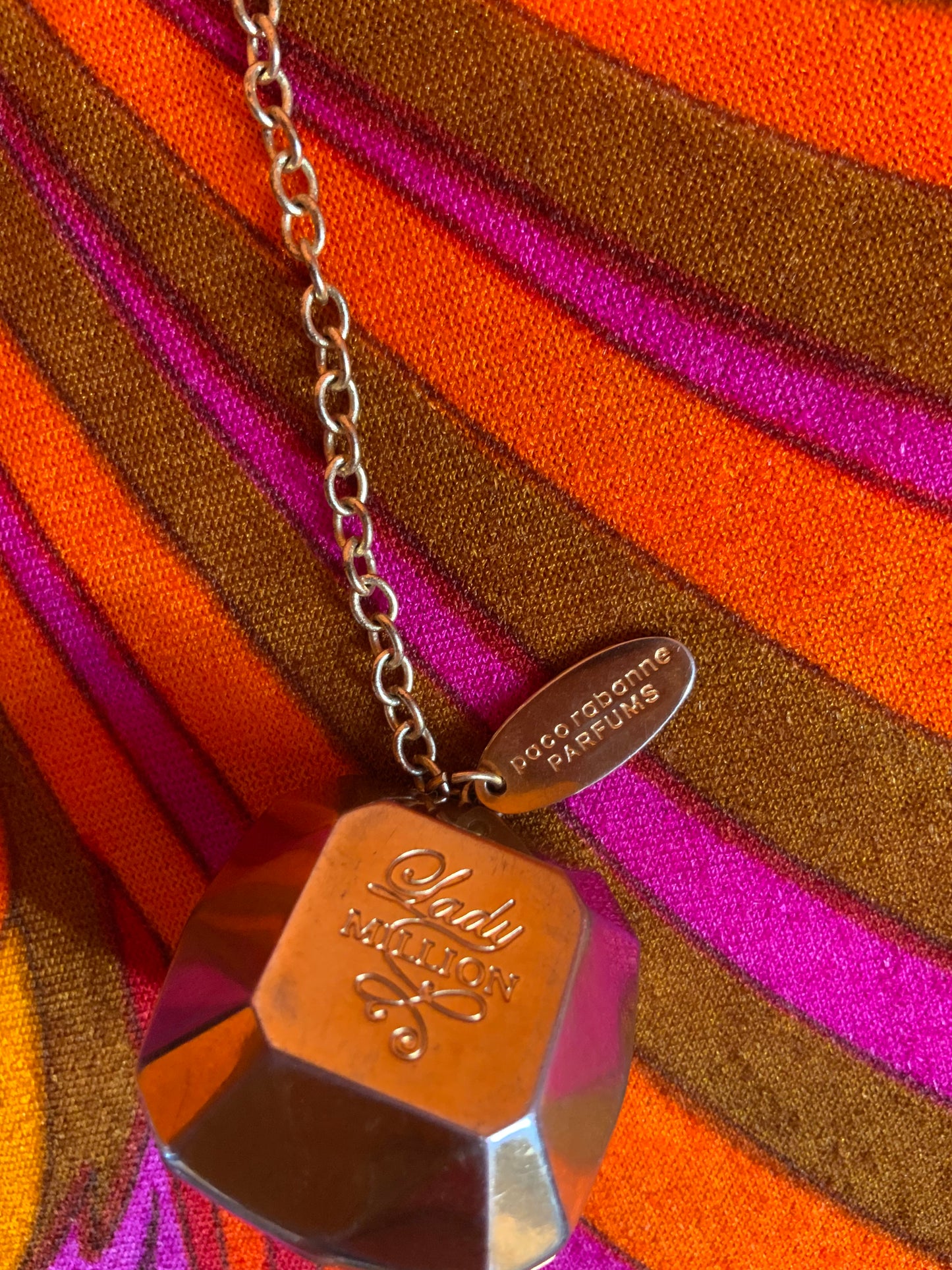 Pendentif Paco Rabanne Diamant métal one Million 2010 Collection