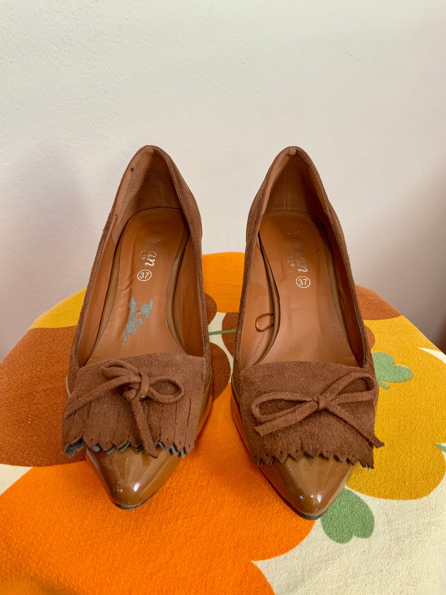 Chaussures à talons cuir vernis et franges daim Vintage 1990