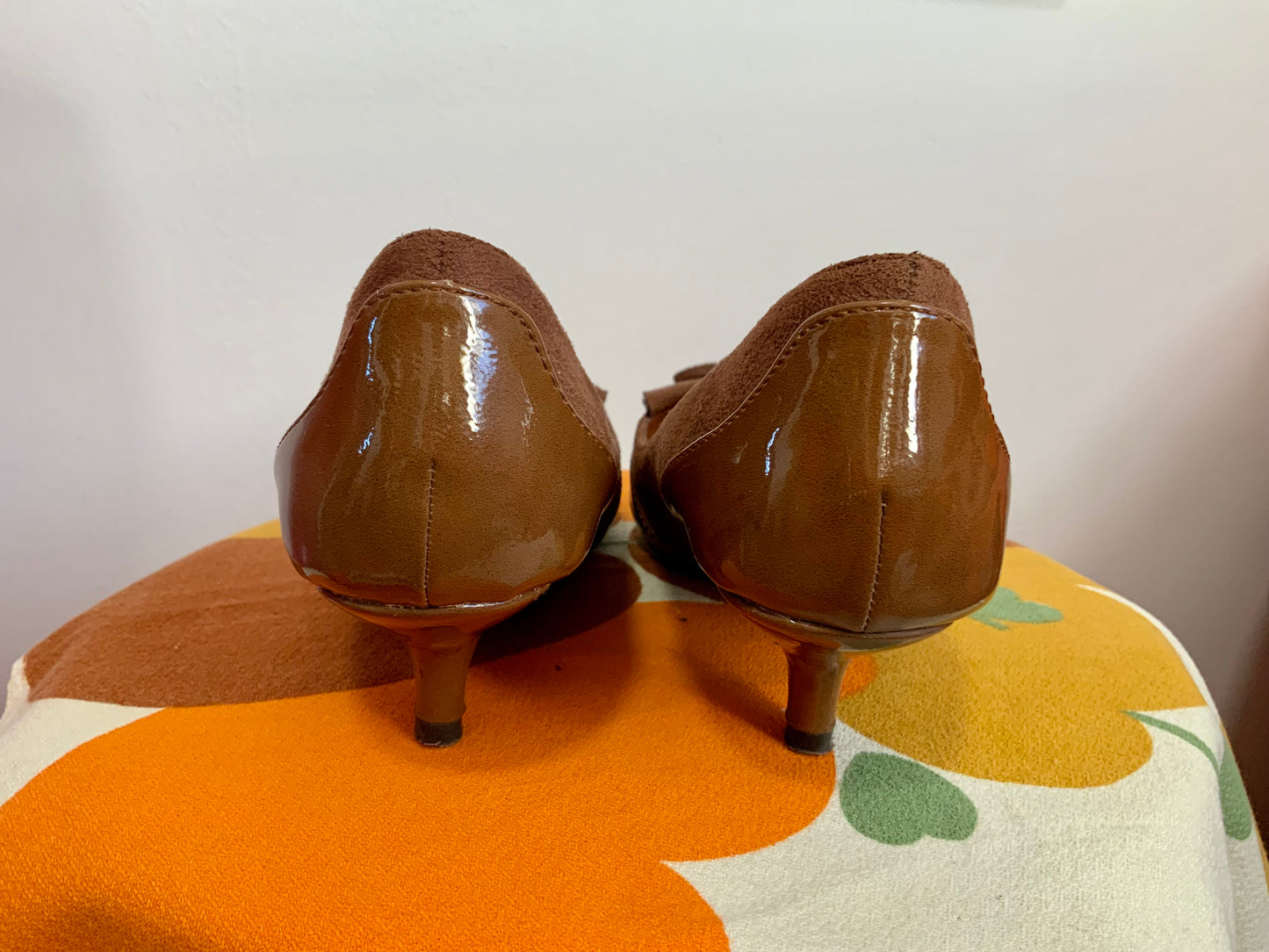 Chaussures à talons cuir vernis et franges daim Vintage 1990