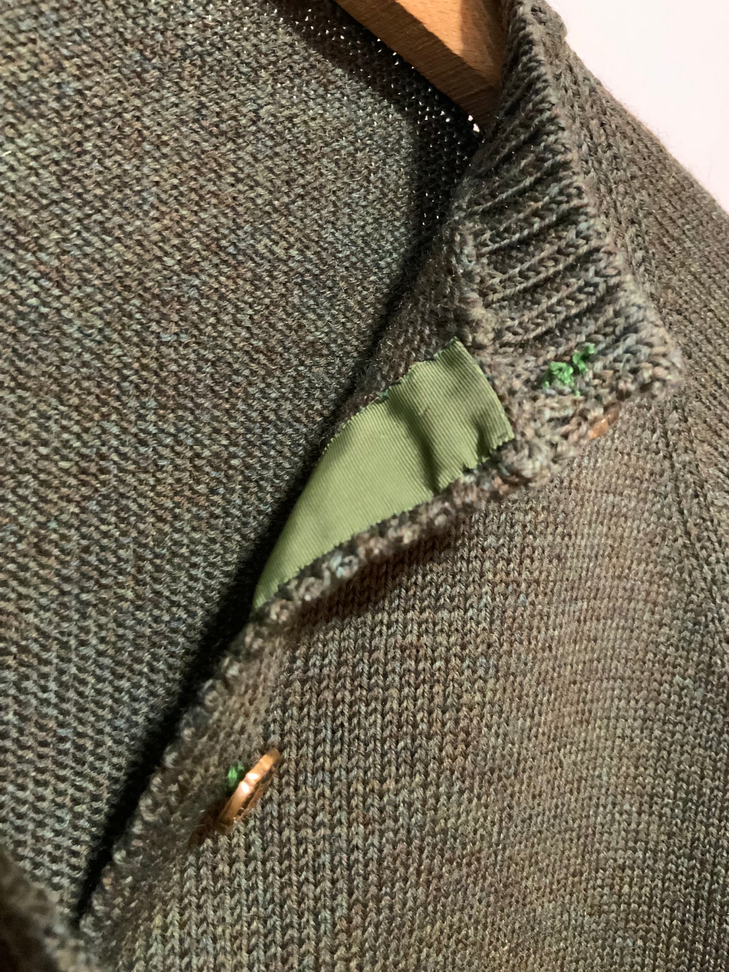 Gilet Autrichien Kaki Laine Fait Main Vintage