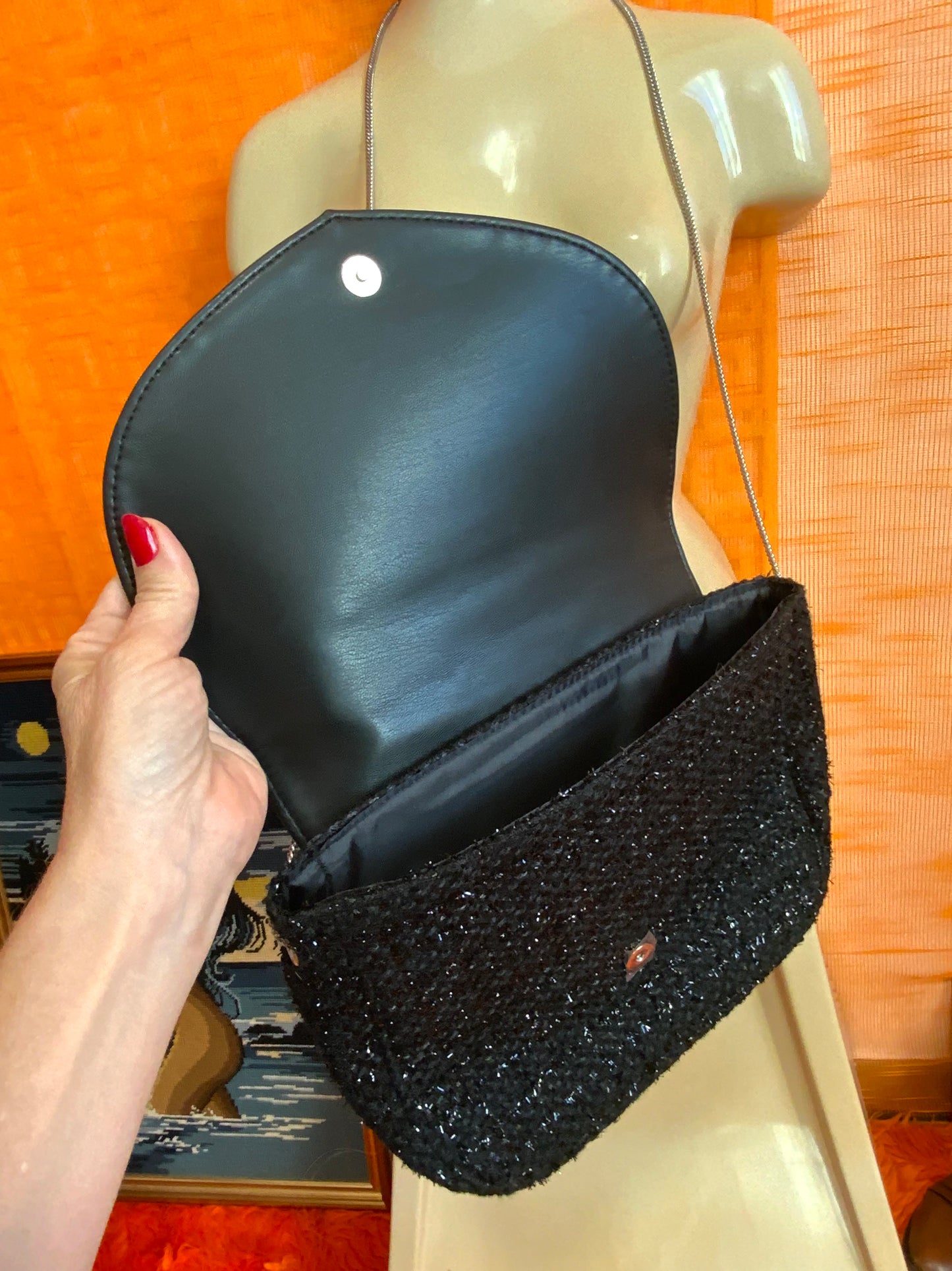 Sac à main Maison Rochas laniere chaîne et paillettes noires Vintage 2000’