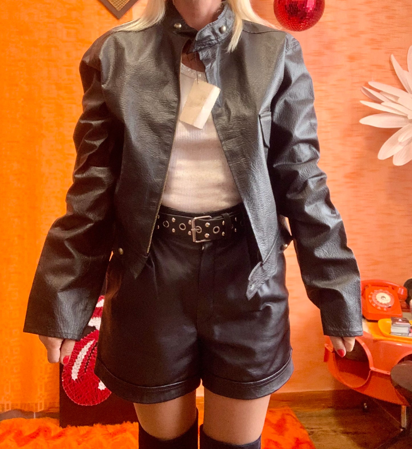 Blouson 1970 Simili Cuir Noir Beauté Deadstock Vintage