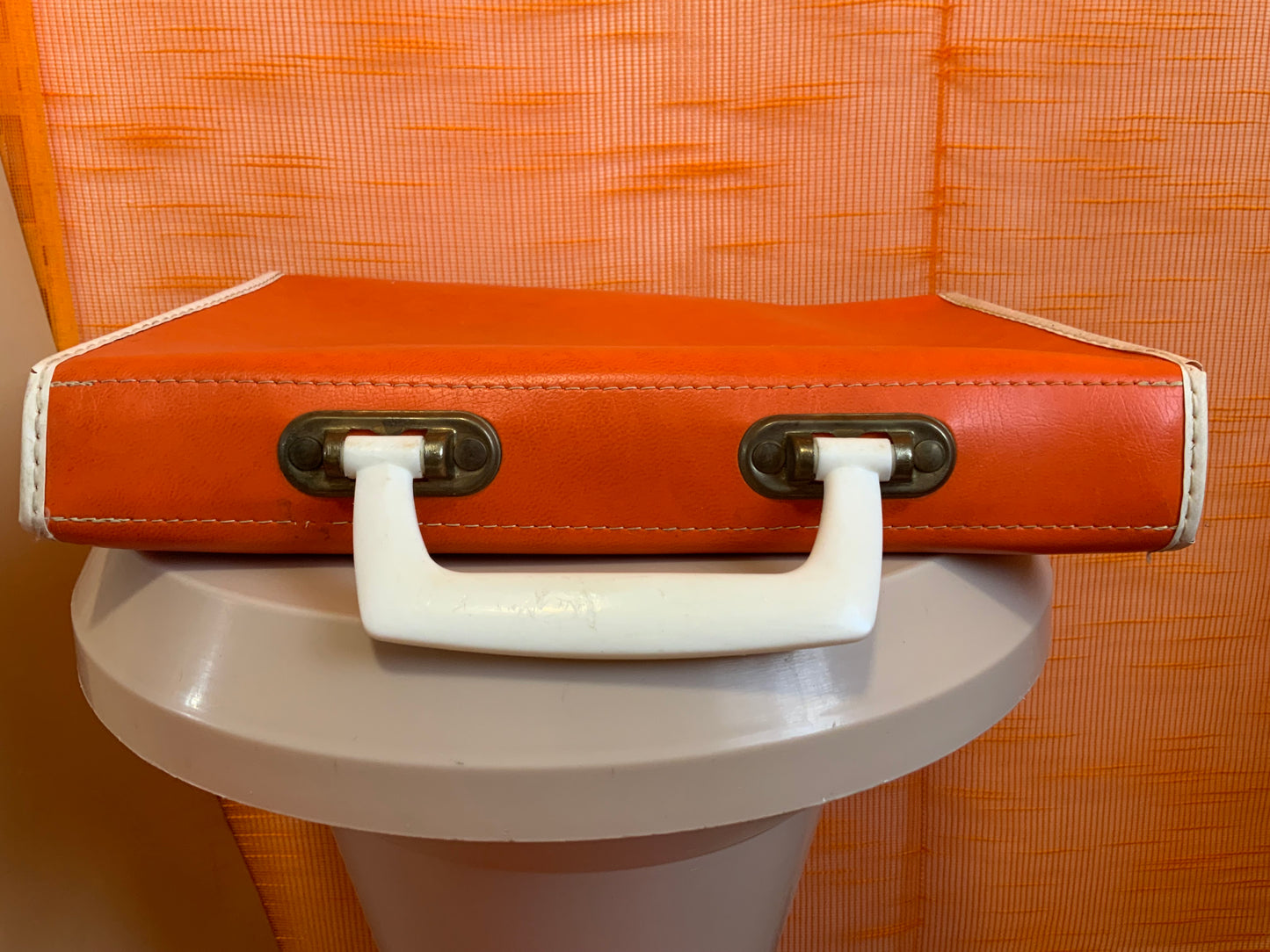 Superbe petit cartable sac à main sacoche Orange Un pur vintage Seventies
